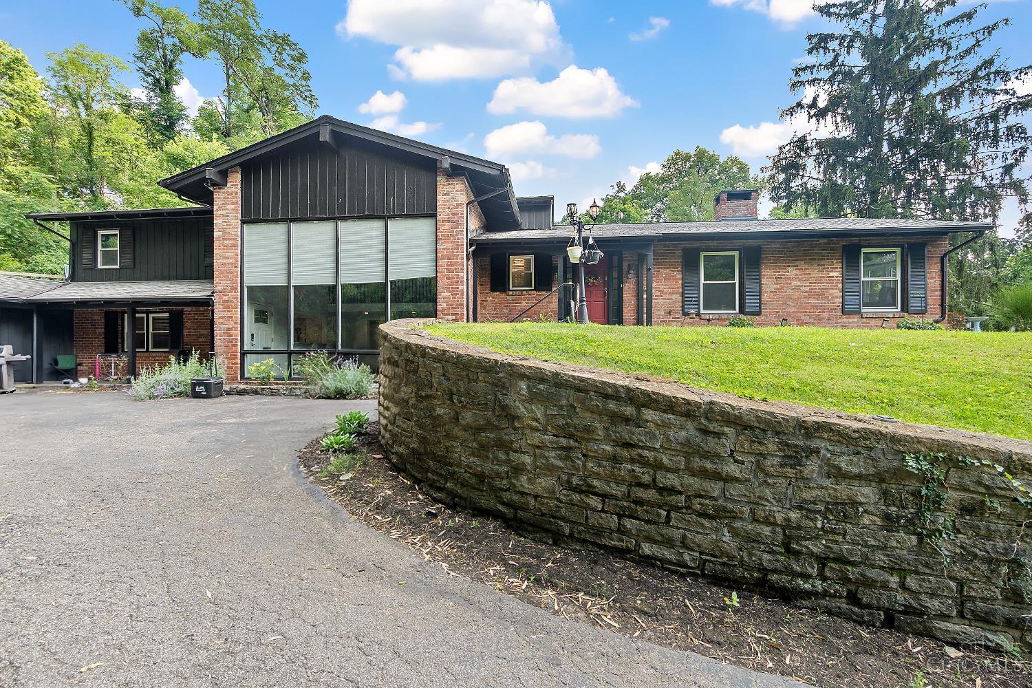 311 Whitthorne