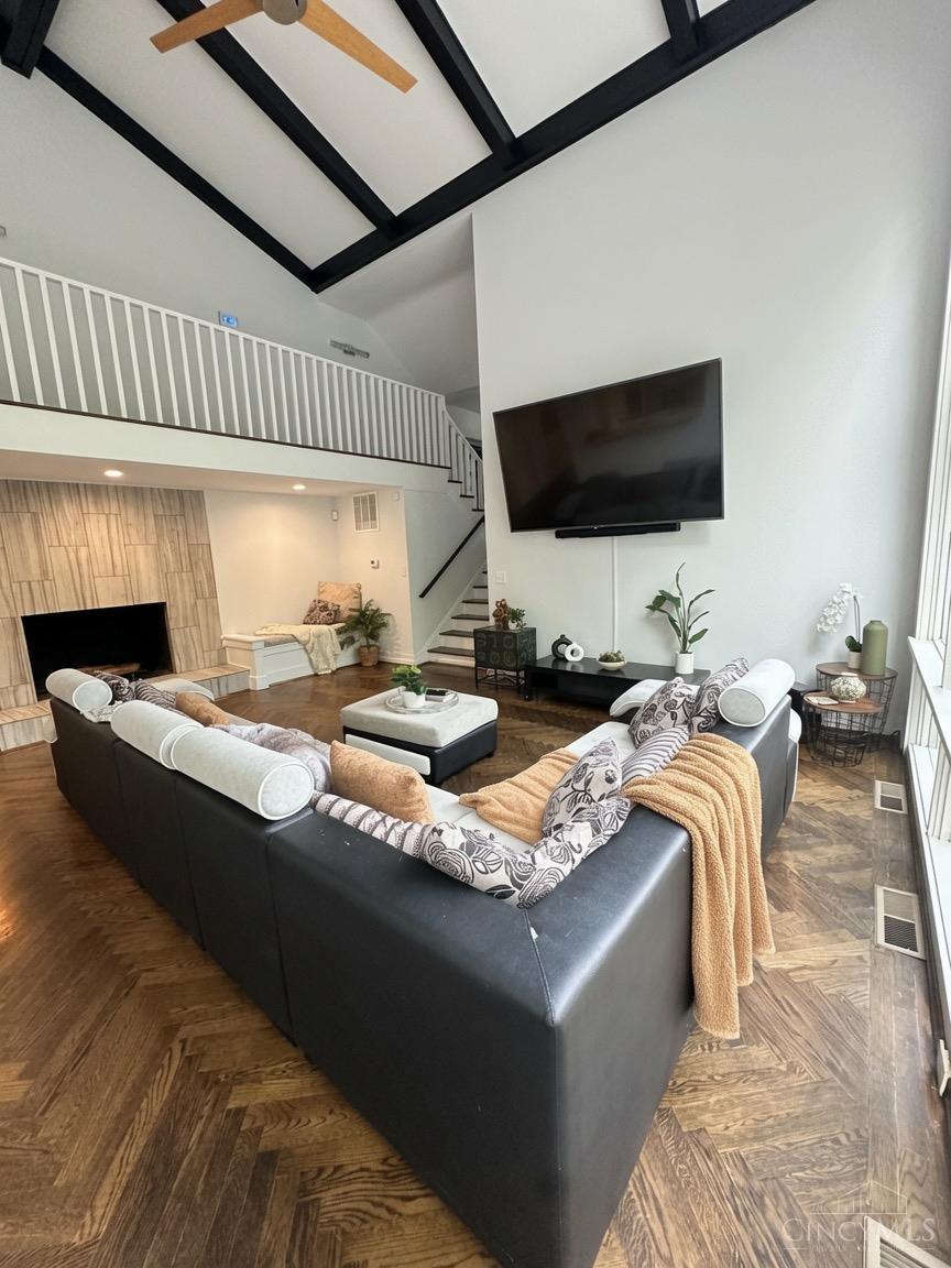 311 Whitthorne