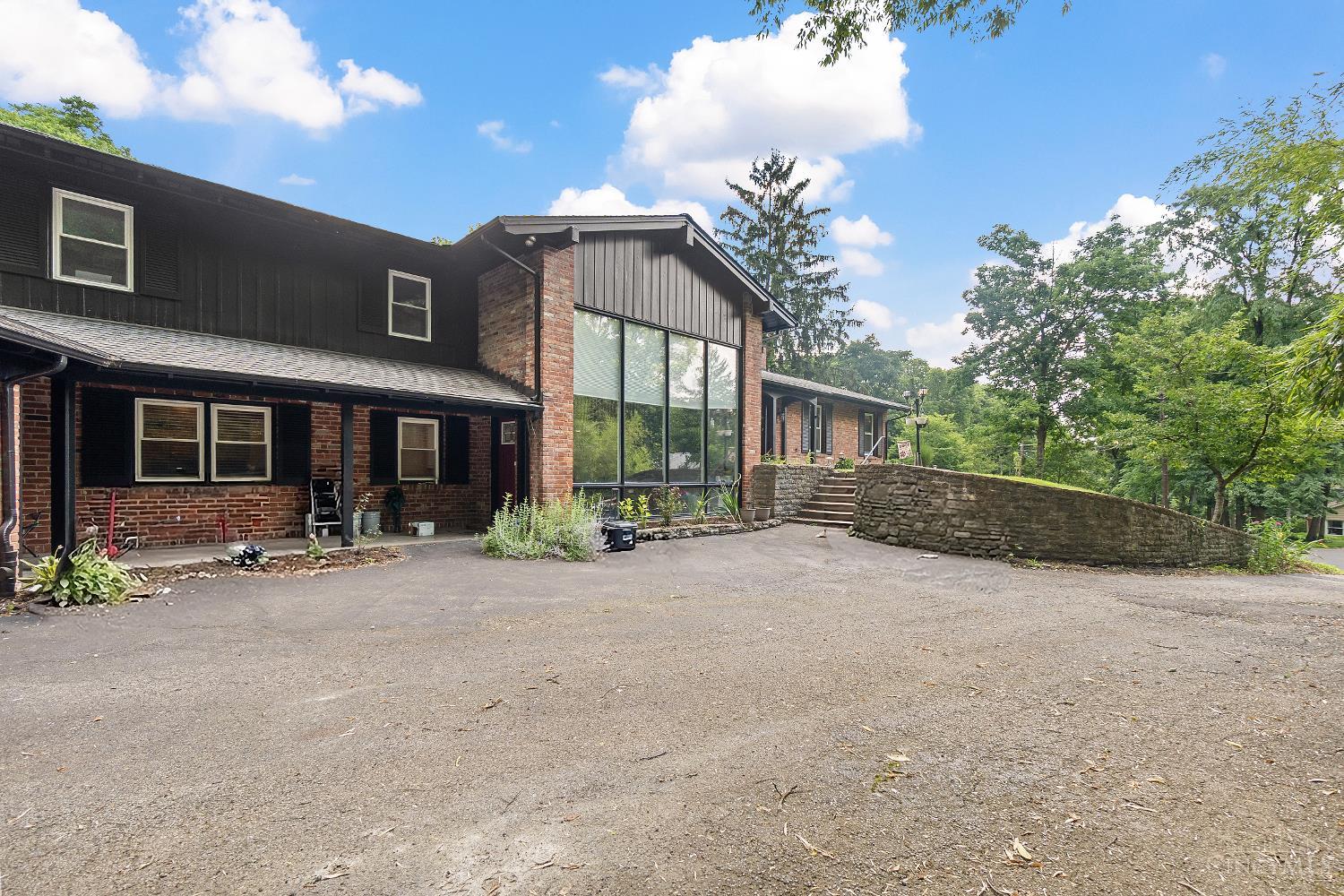 311 Whitthorne