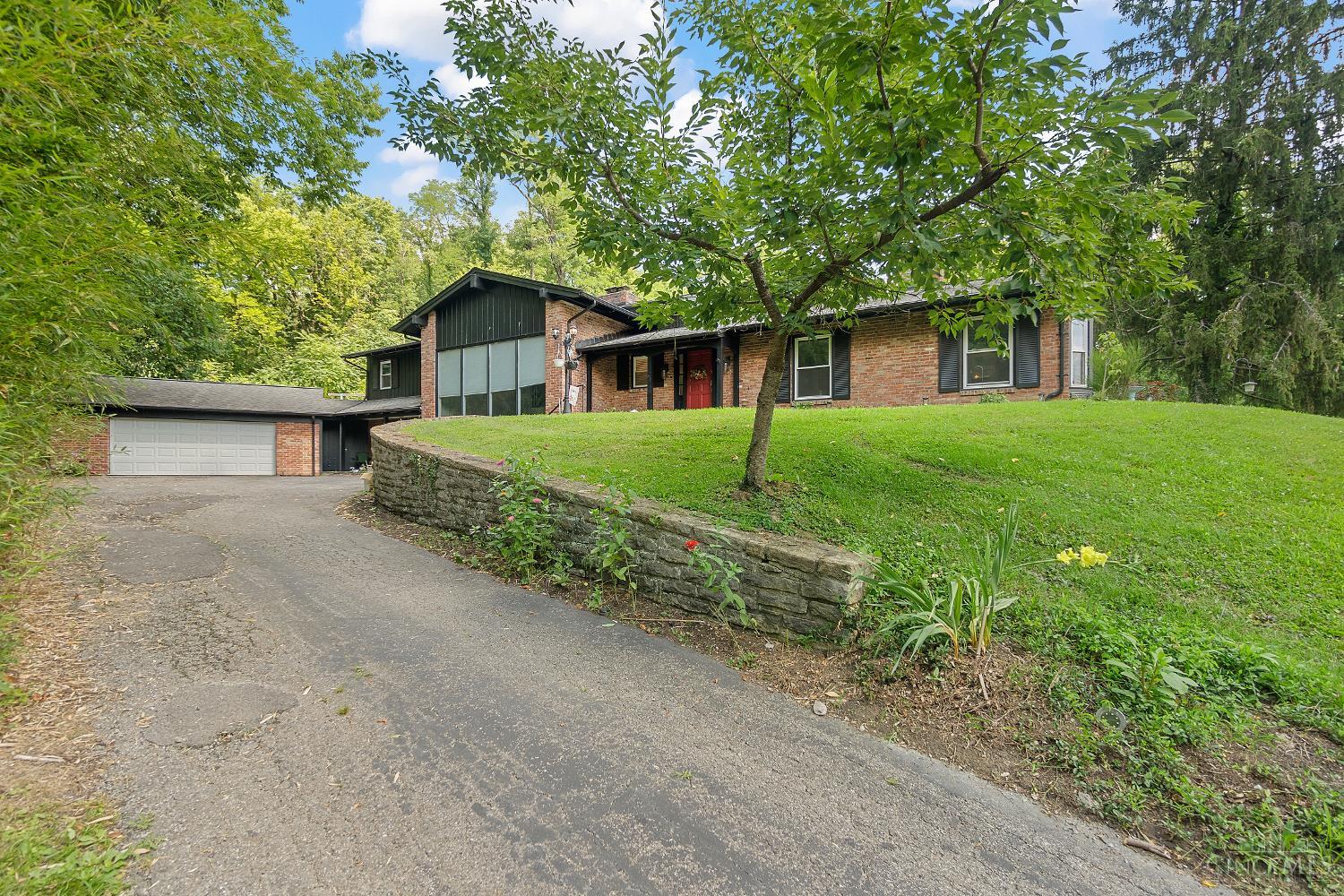 311 Whitthorne