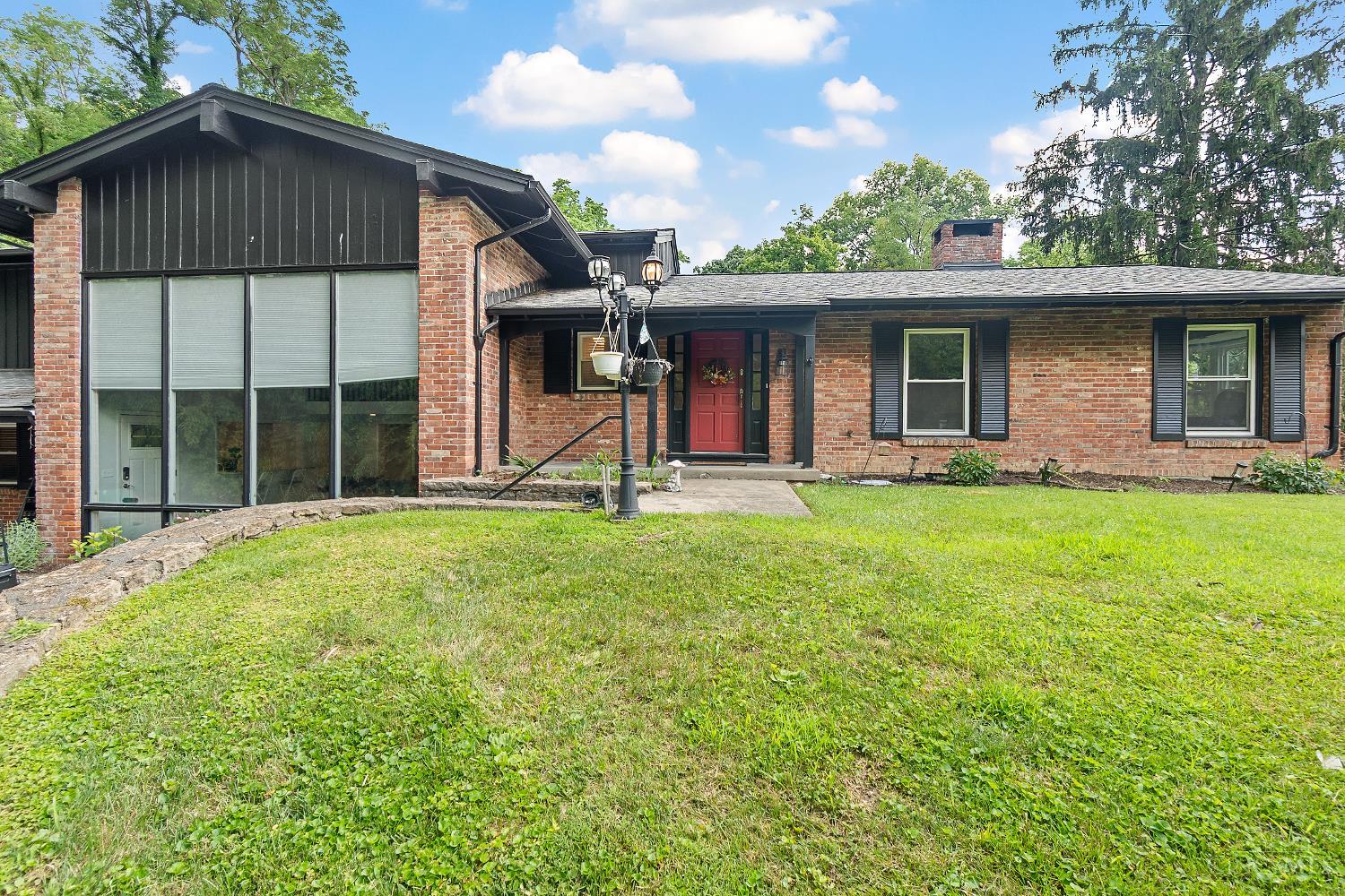 311 Whitthorne