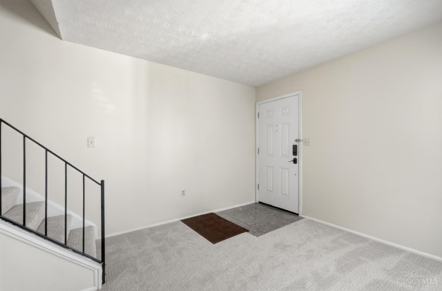7752 Montgomery Road Unit: 3