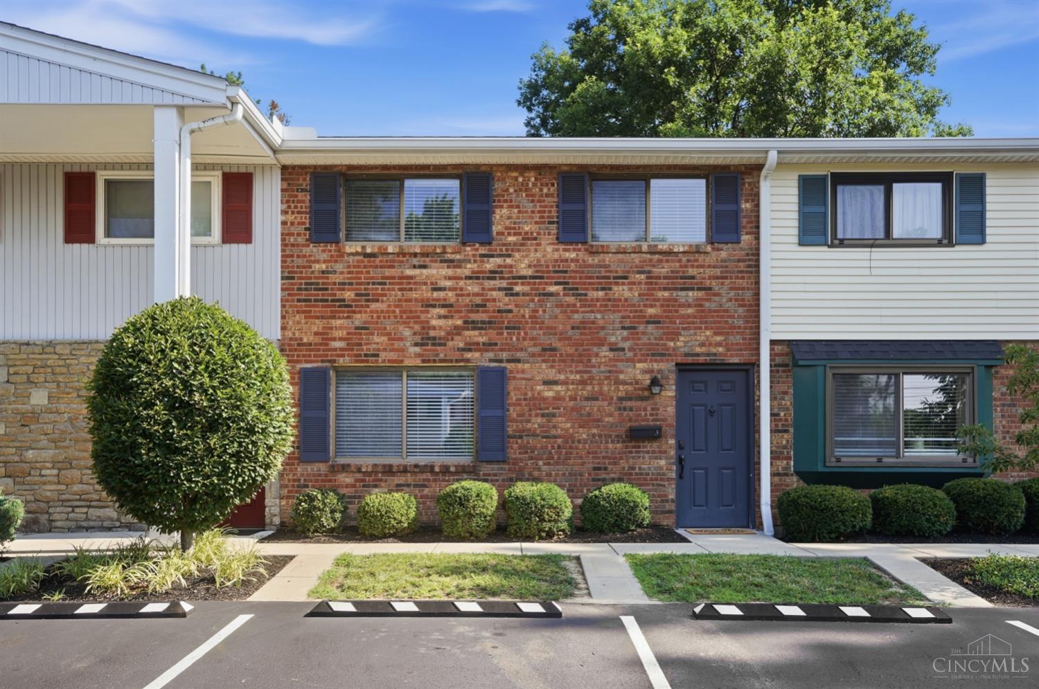 7752 Montgomery Road Unit: 3