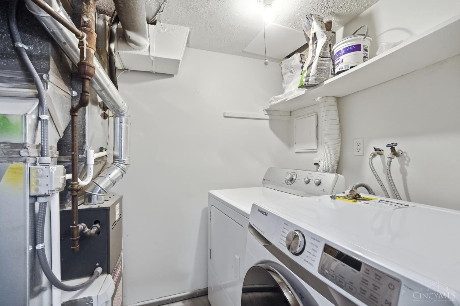 7752 Montgomery Road Unit: 3