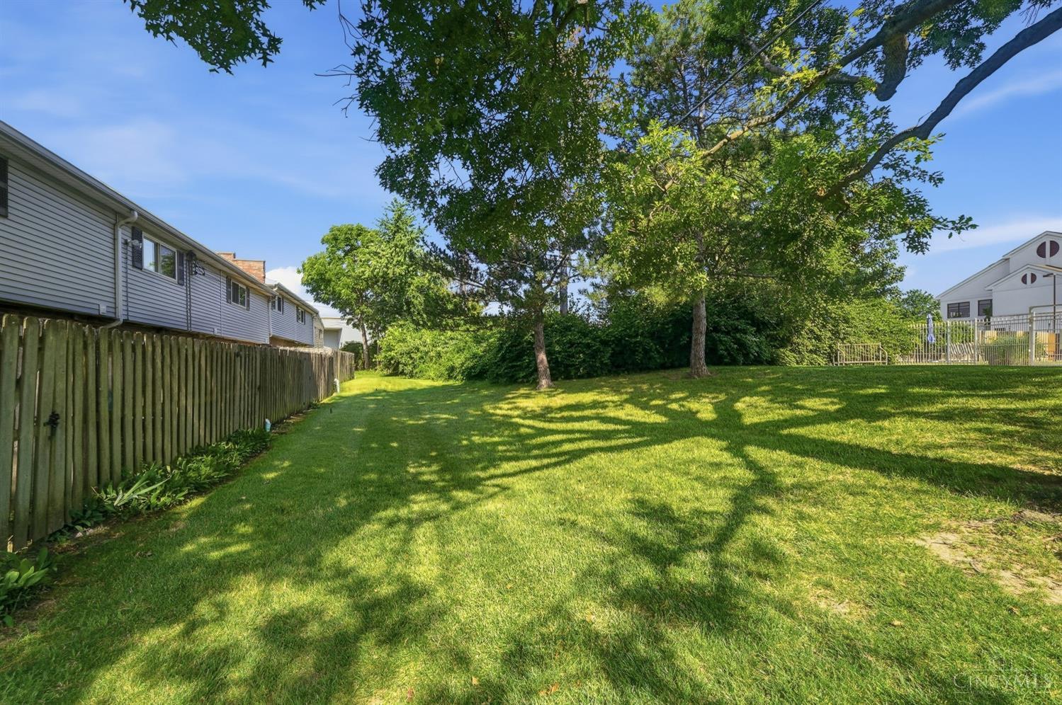 7752 Montgomery Road Unit: 3