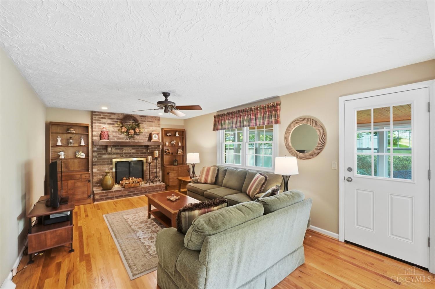 3294 Wheatcroft Drive