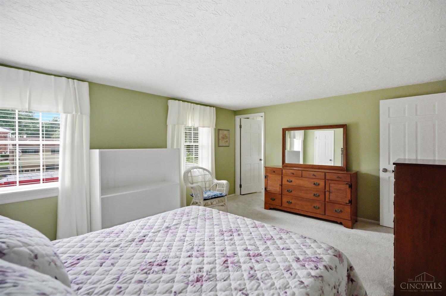 3294 Wheatcroft Drive