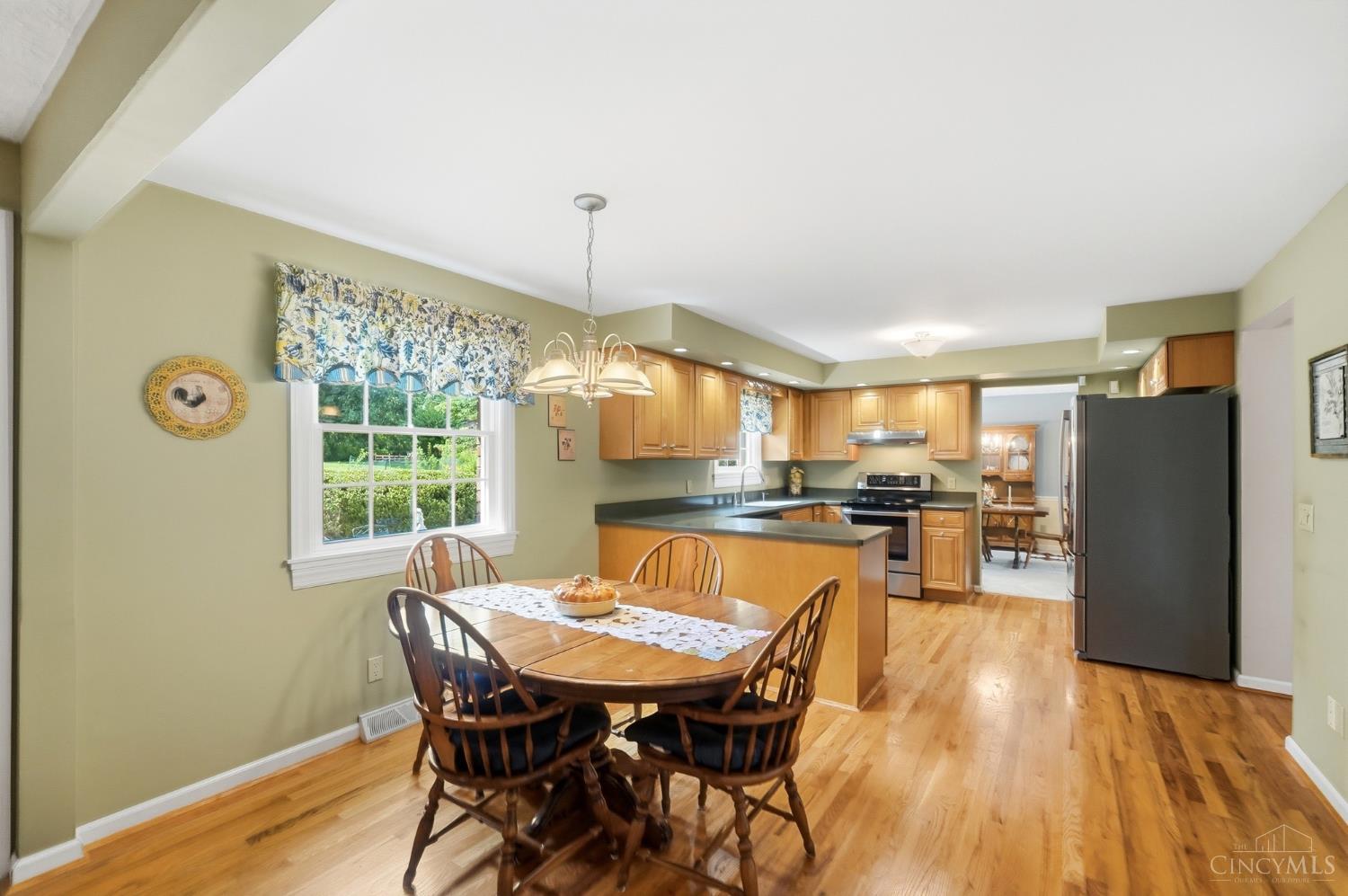 3294 Wheatcroft Drive