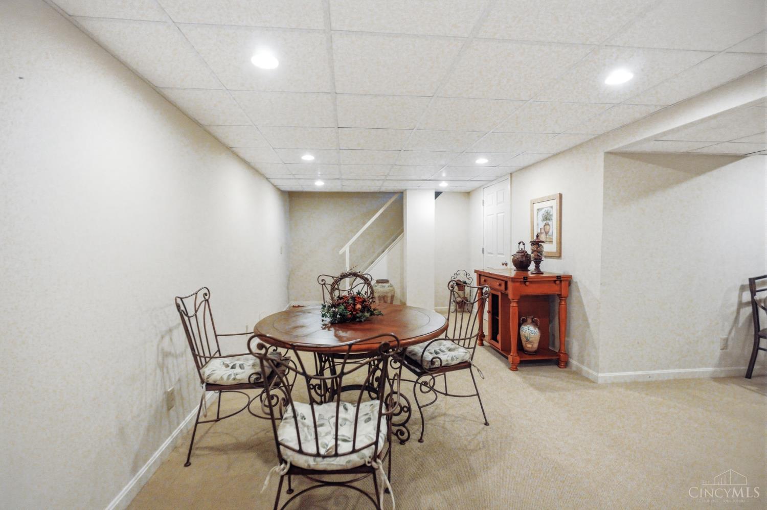 3294 Wheatcroft Drive