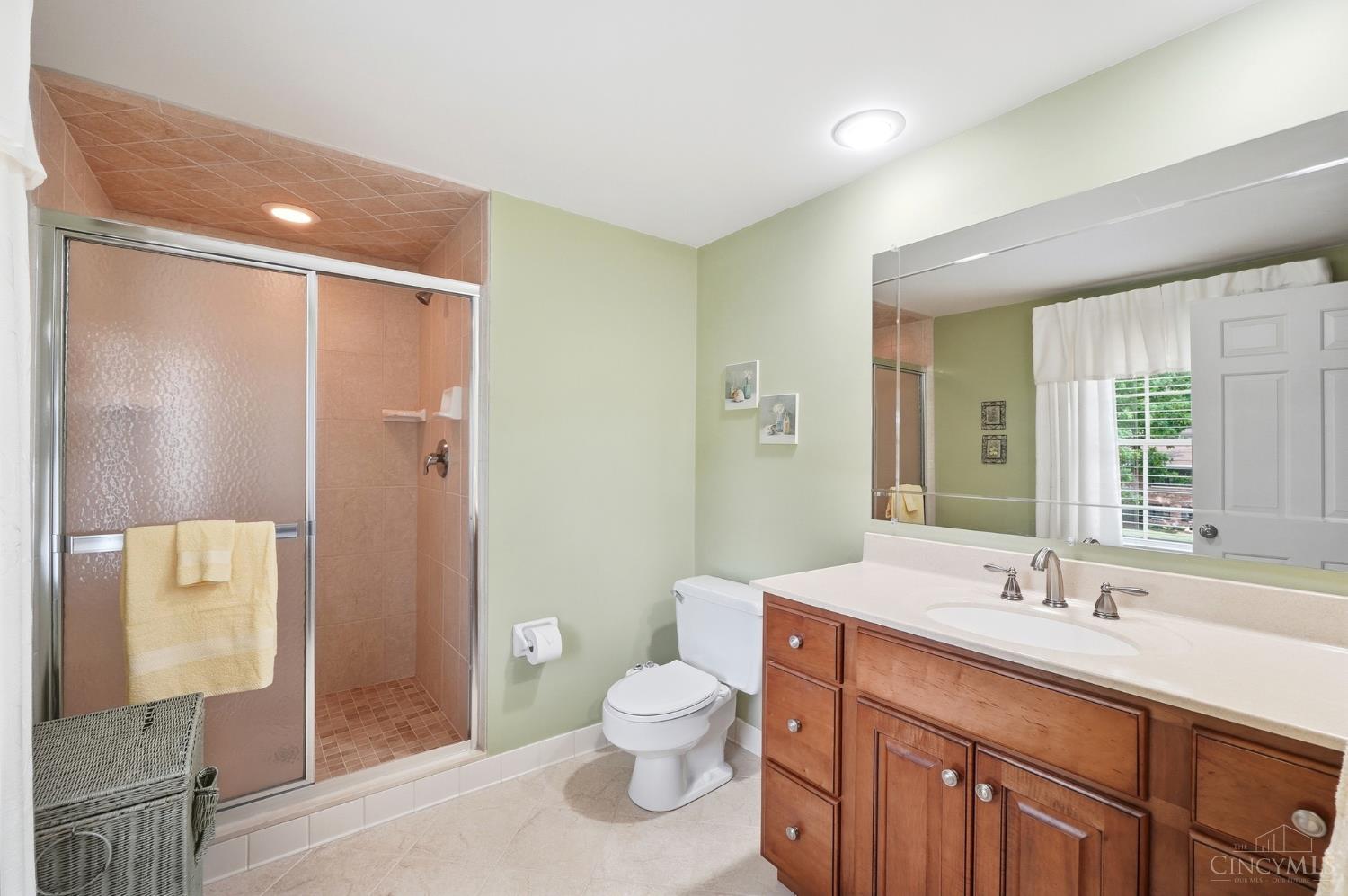 3294 Wheatcroft Drive