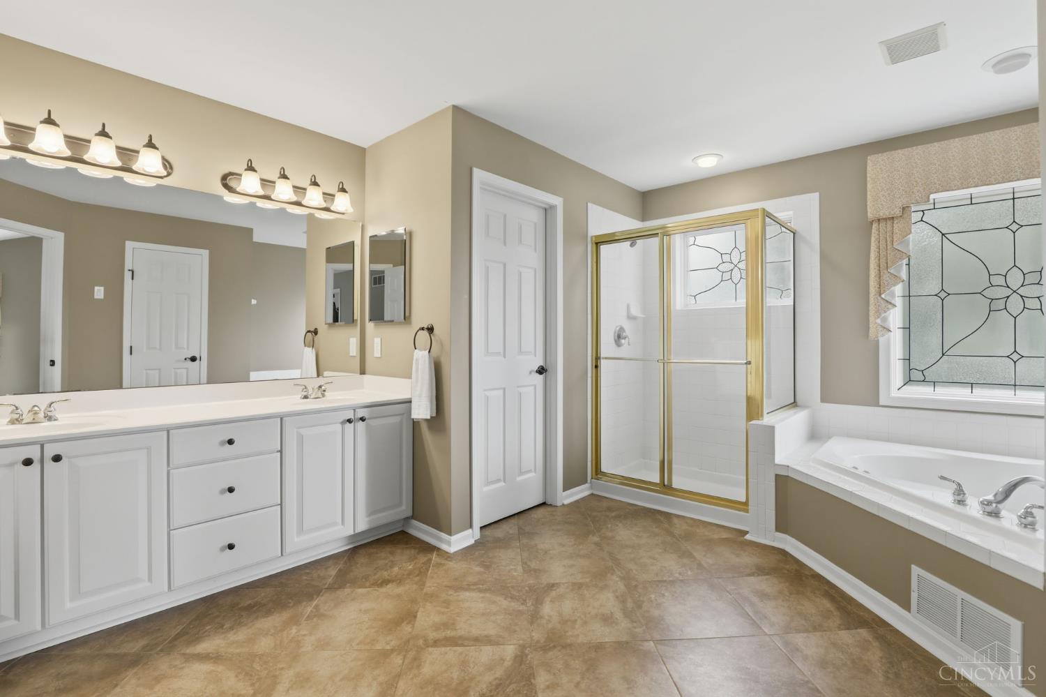 1443 Nauticus Cove