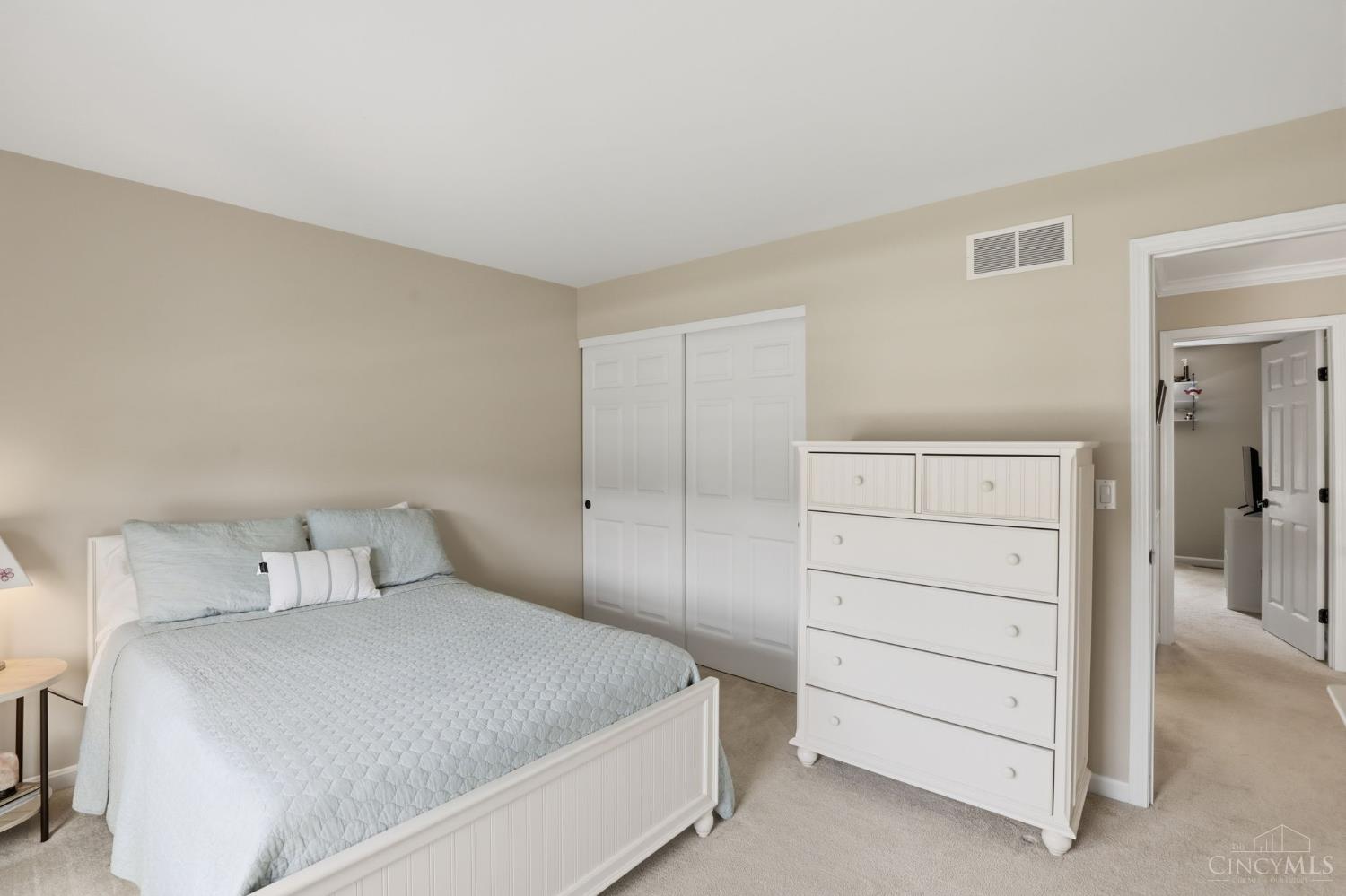 1443 Nauticus Cove