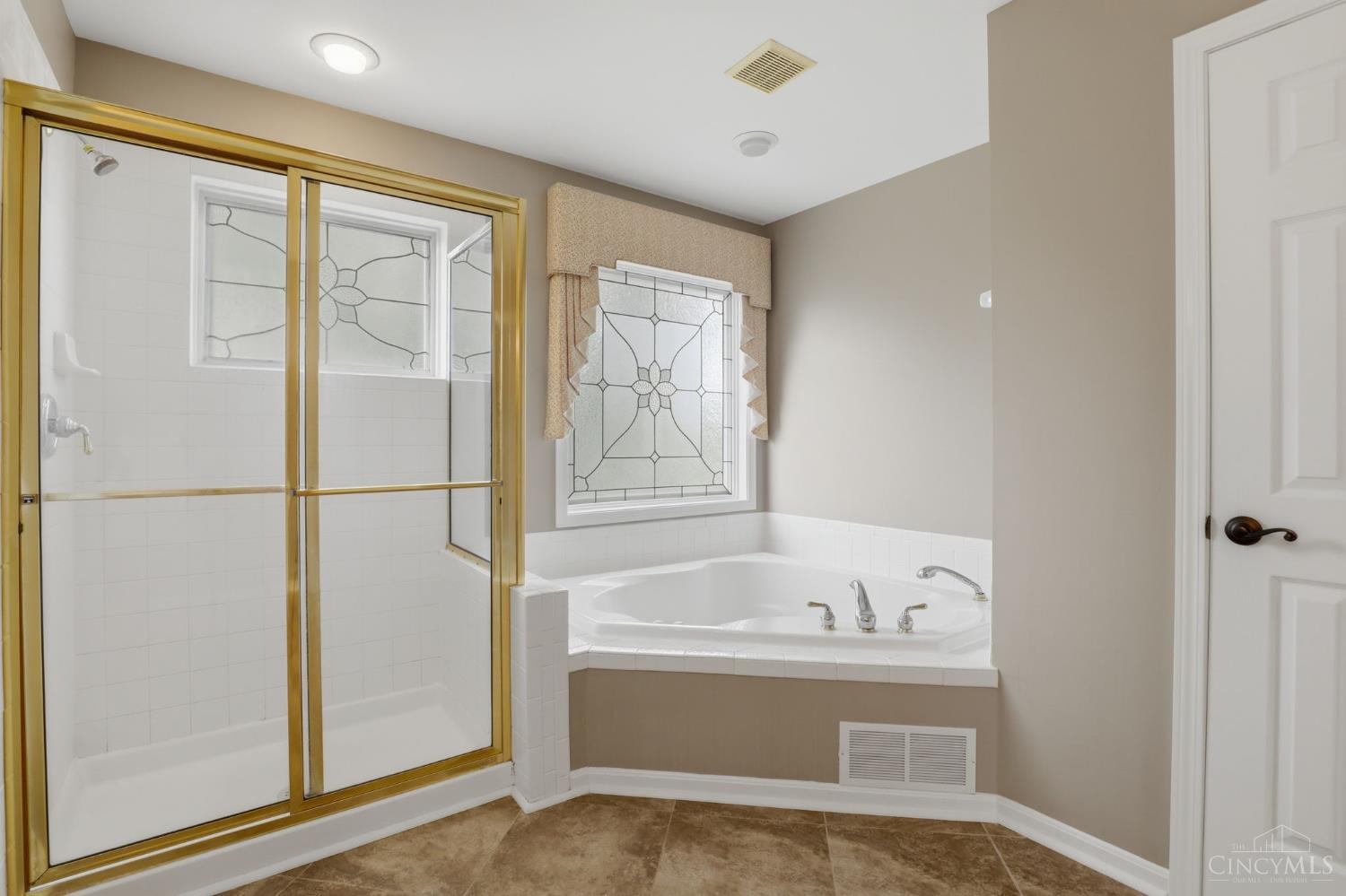 1443 Nauticus Cove