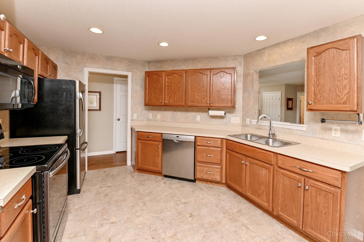 4093 Woodsly Drive