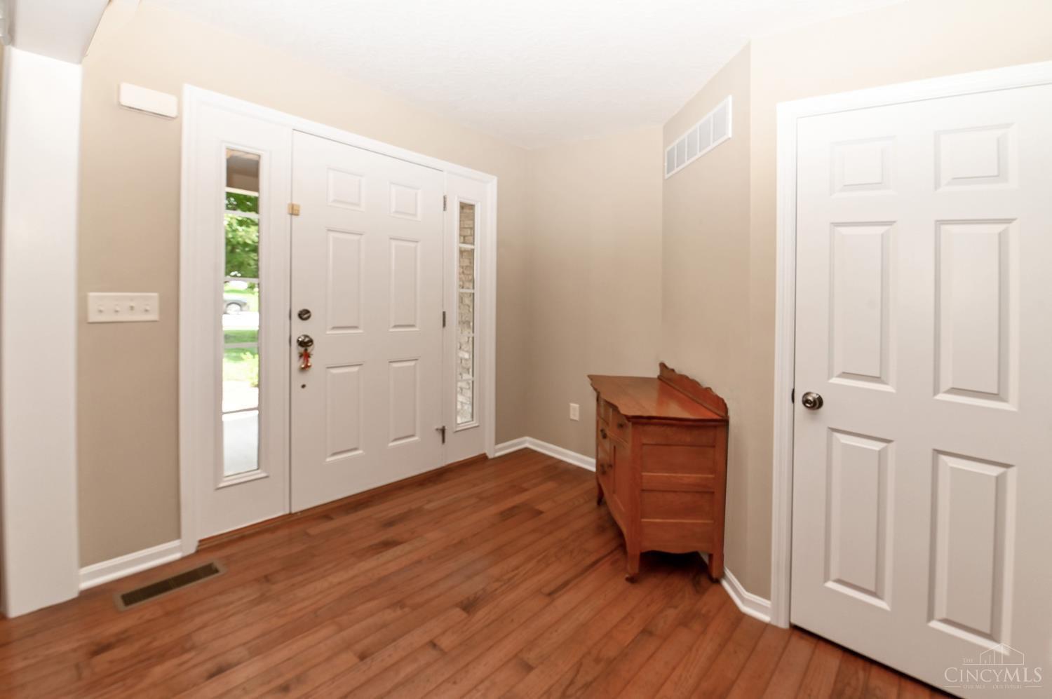 4093 Woodsly Drive