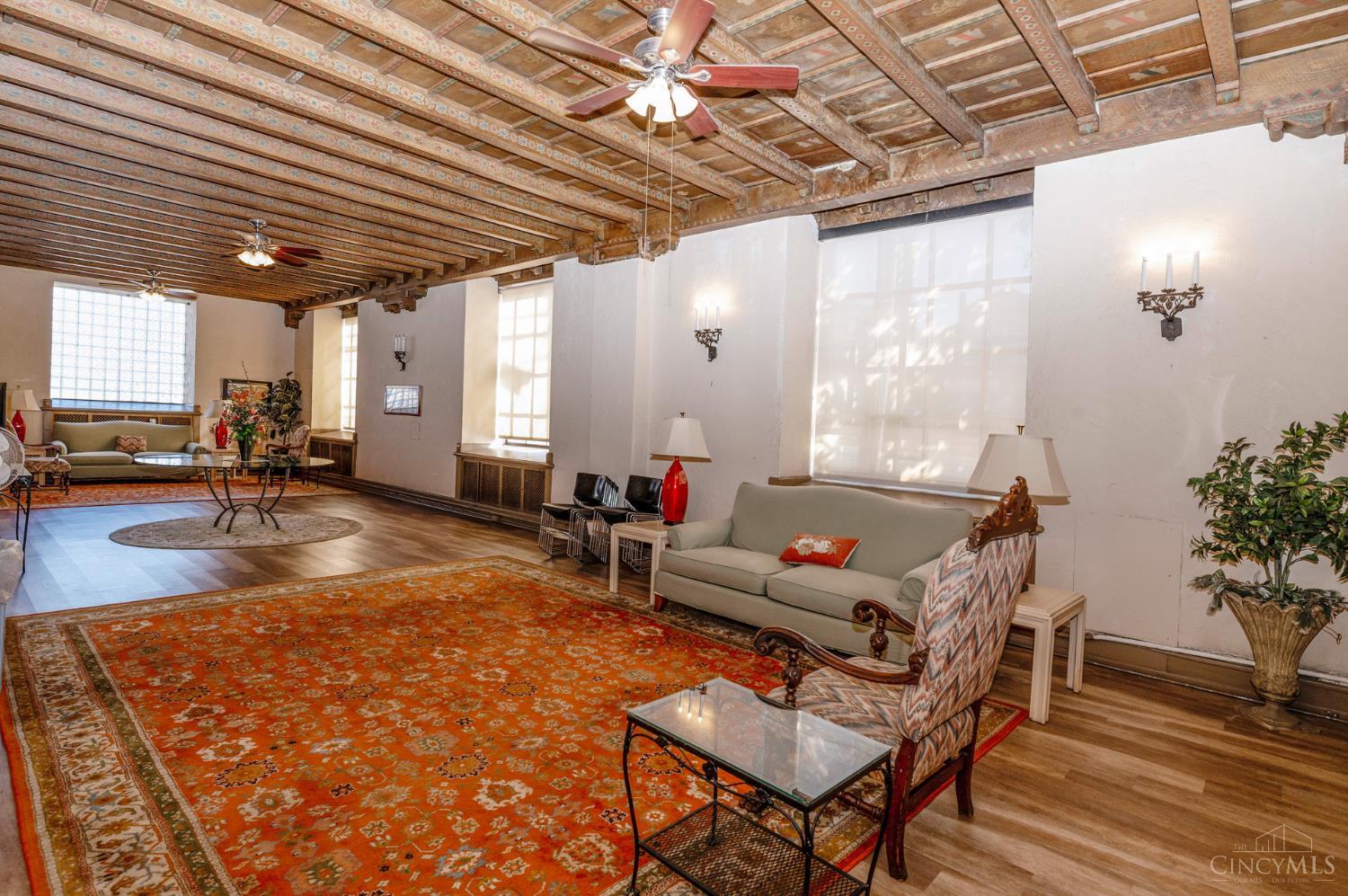 3900 Rose Hill Avenue Unit: 805A