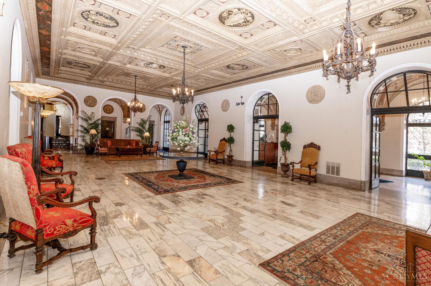 3900 Rose Hill Avenue Unit: 805A
