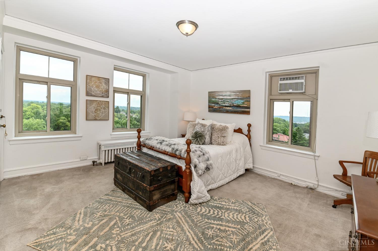 3900 Rose Hill Avenue Unit: 805A
