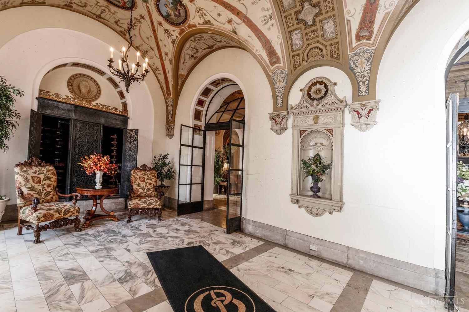 3900 Rose Hill Avenue Unit: 805A