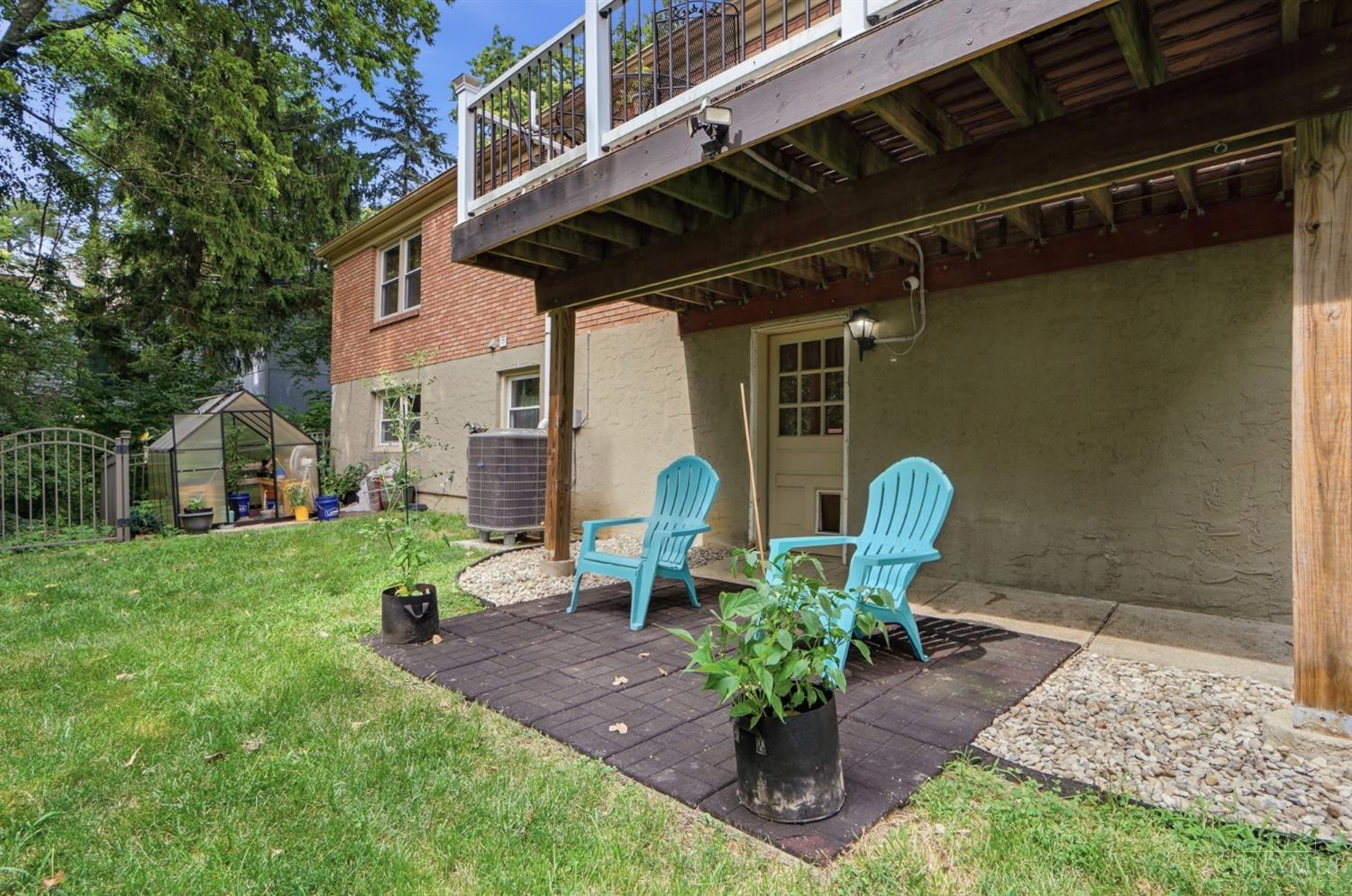 215 Compton Road