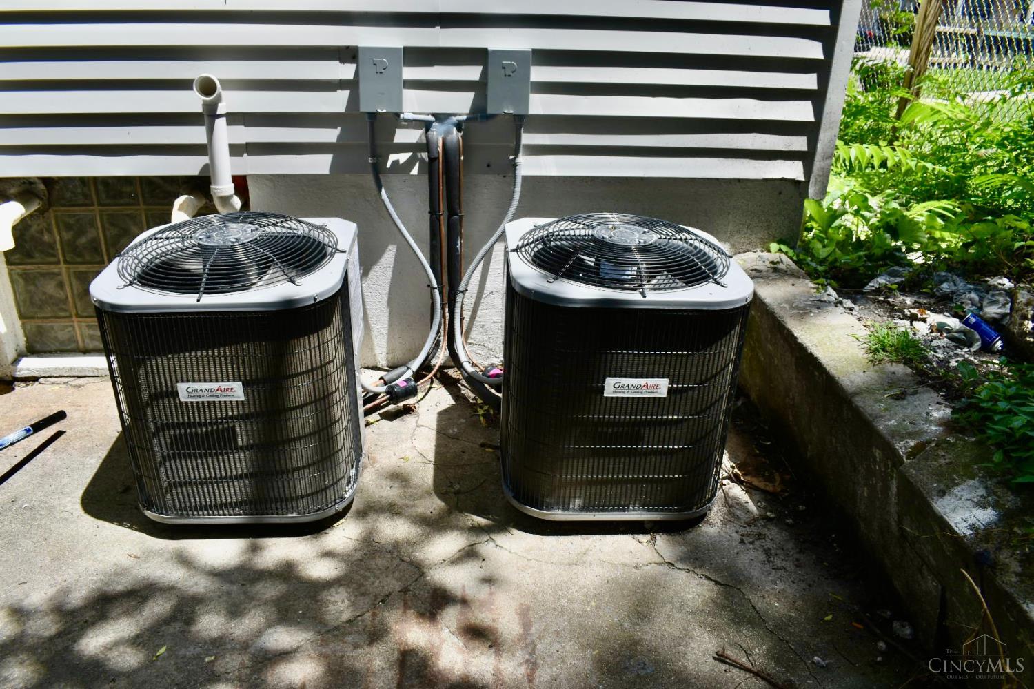 1129 McPherson Avenue