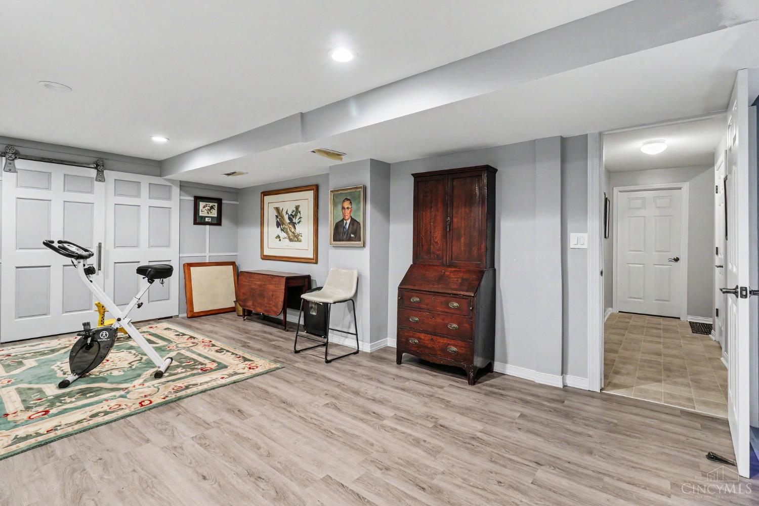 3076 Spencerhill Lane