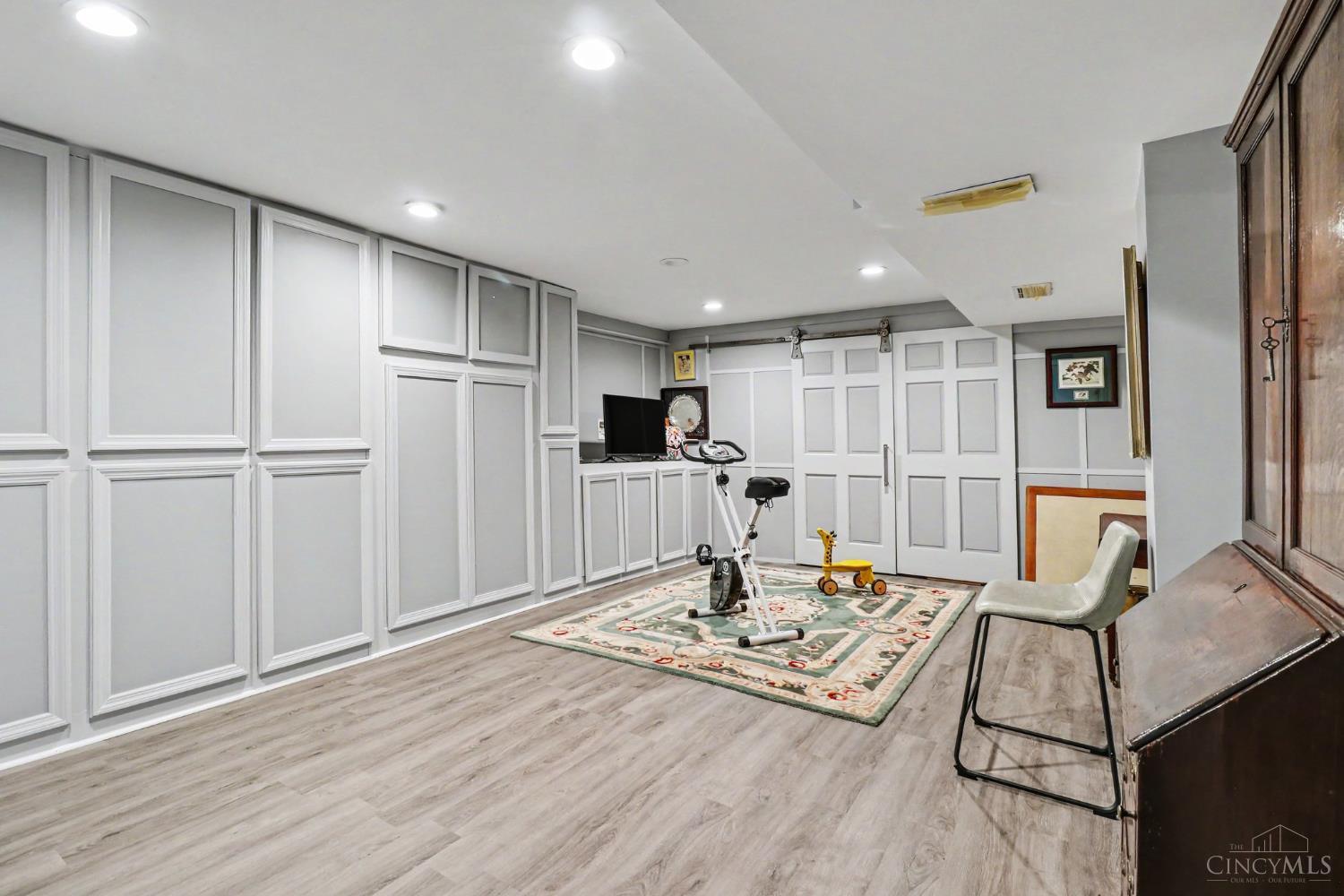 3076 Spencerhill Lane