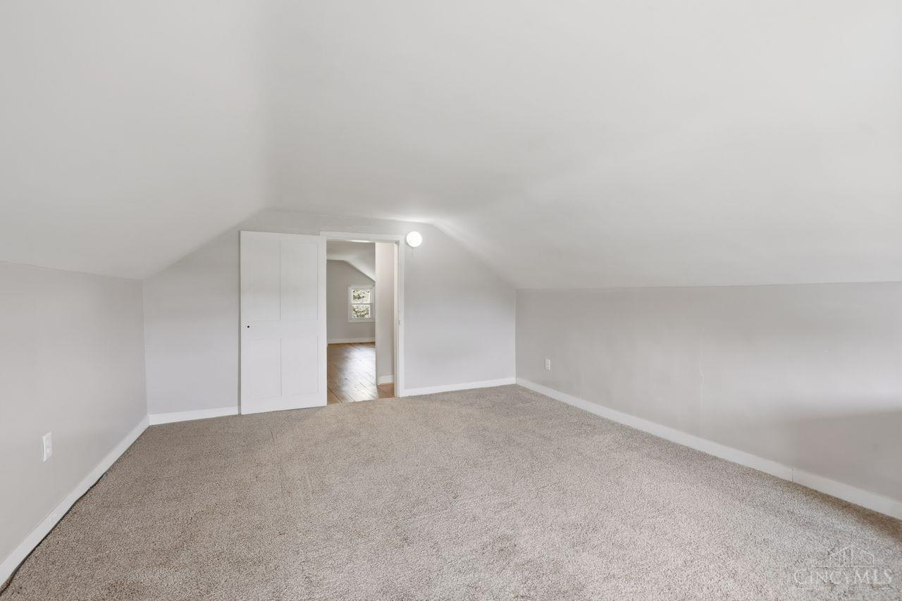 6586 S State Route 123