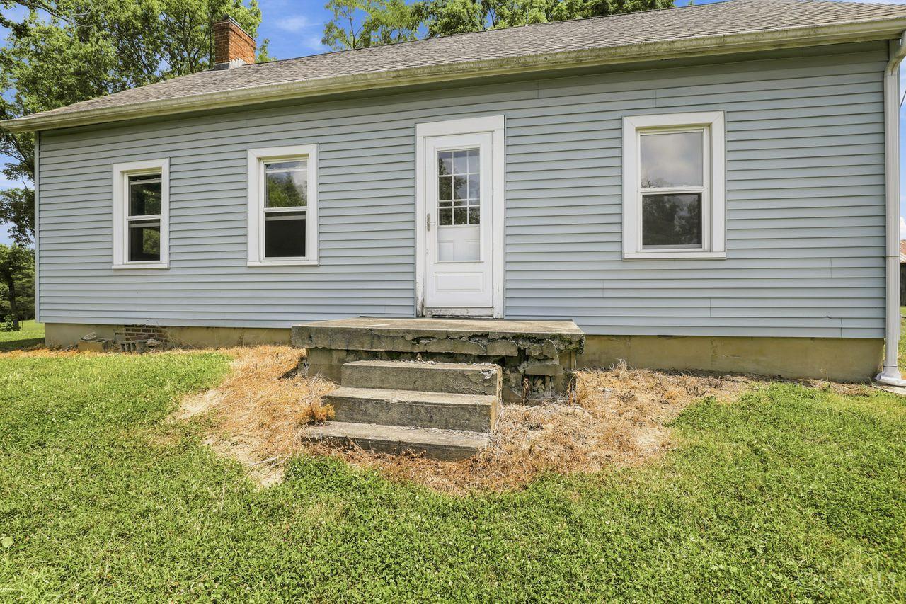 6586 S State Route 123