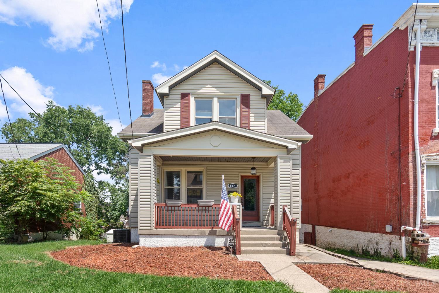 564 Considine Avenue