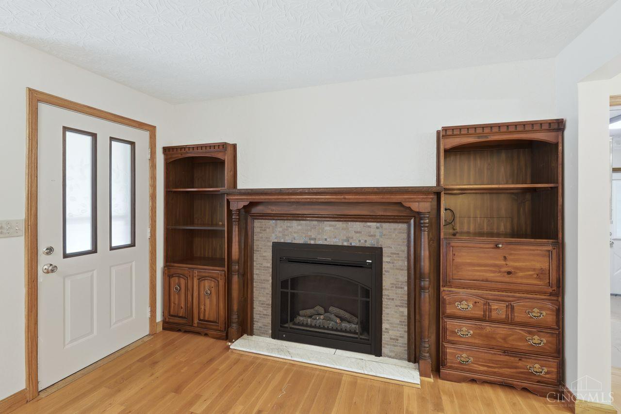 856 Marion Avenue