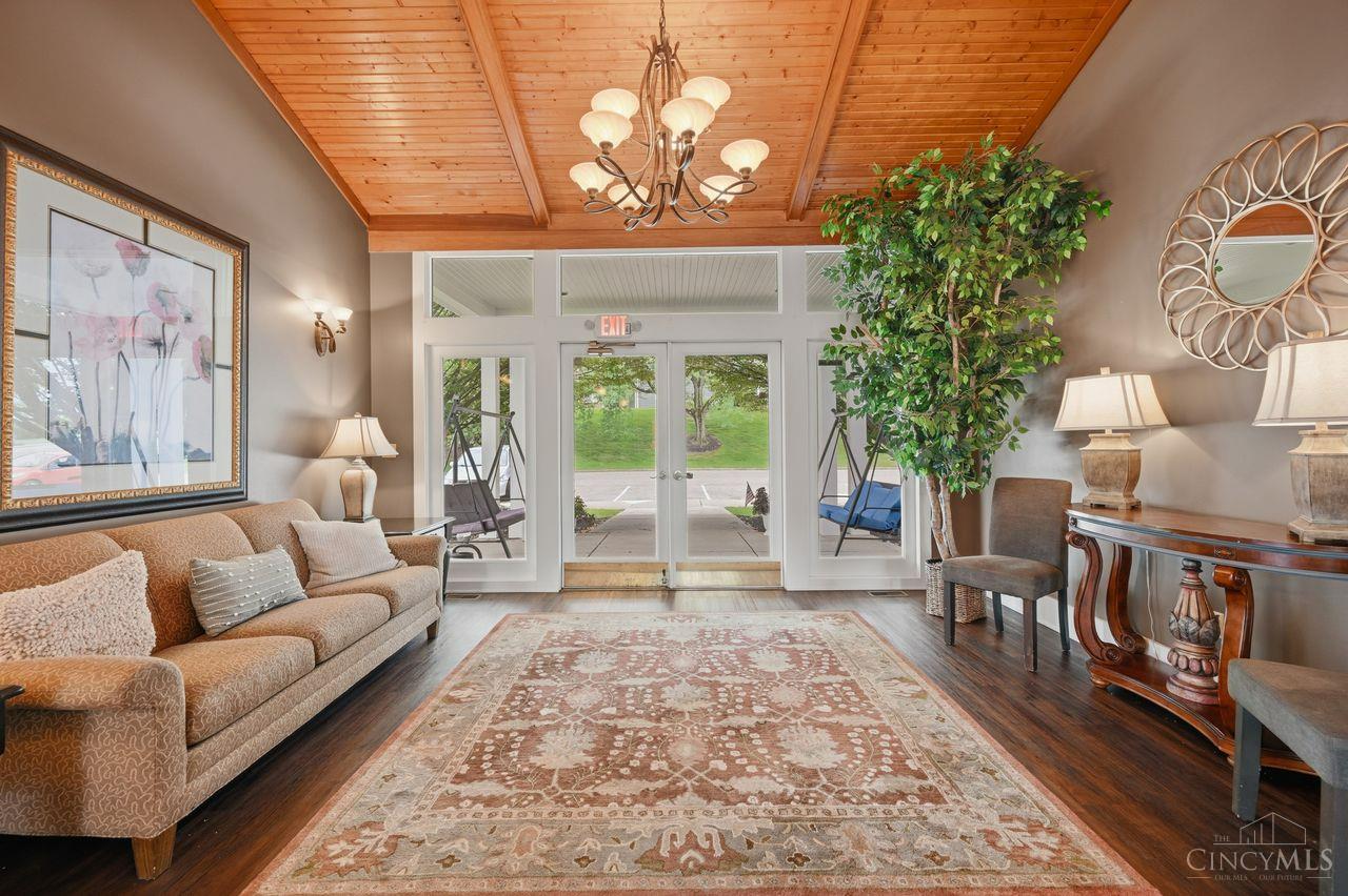 7680 Scioto Court Unit: 207