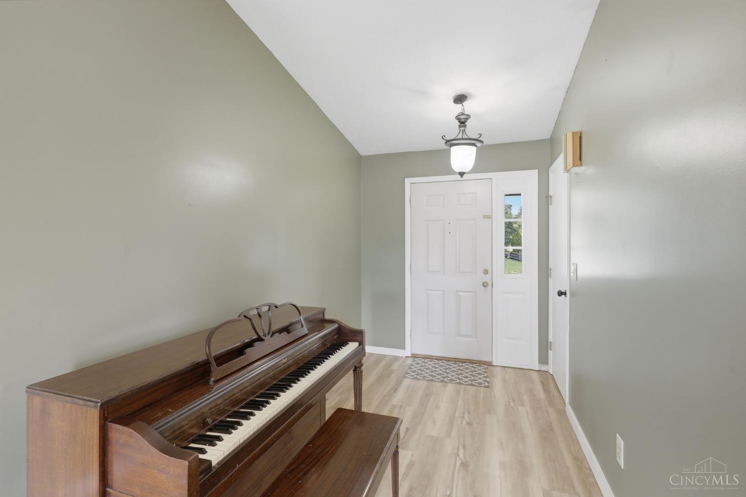 421 Loren Lane