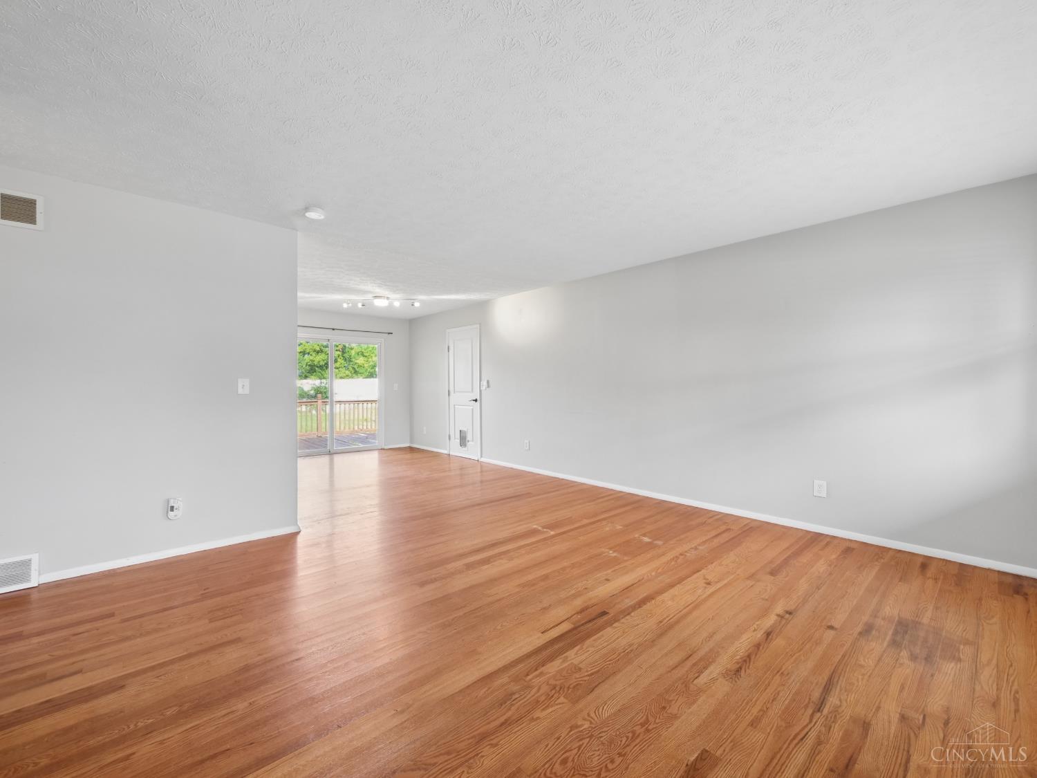 2716 Windon Drive