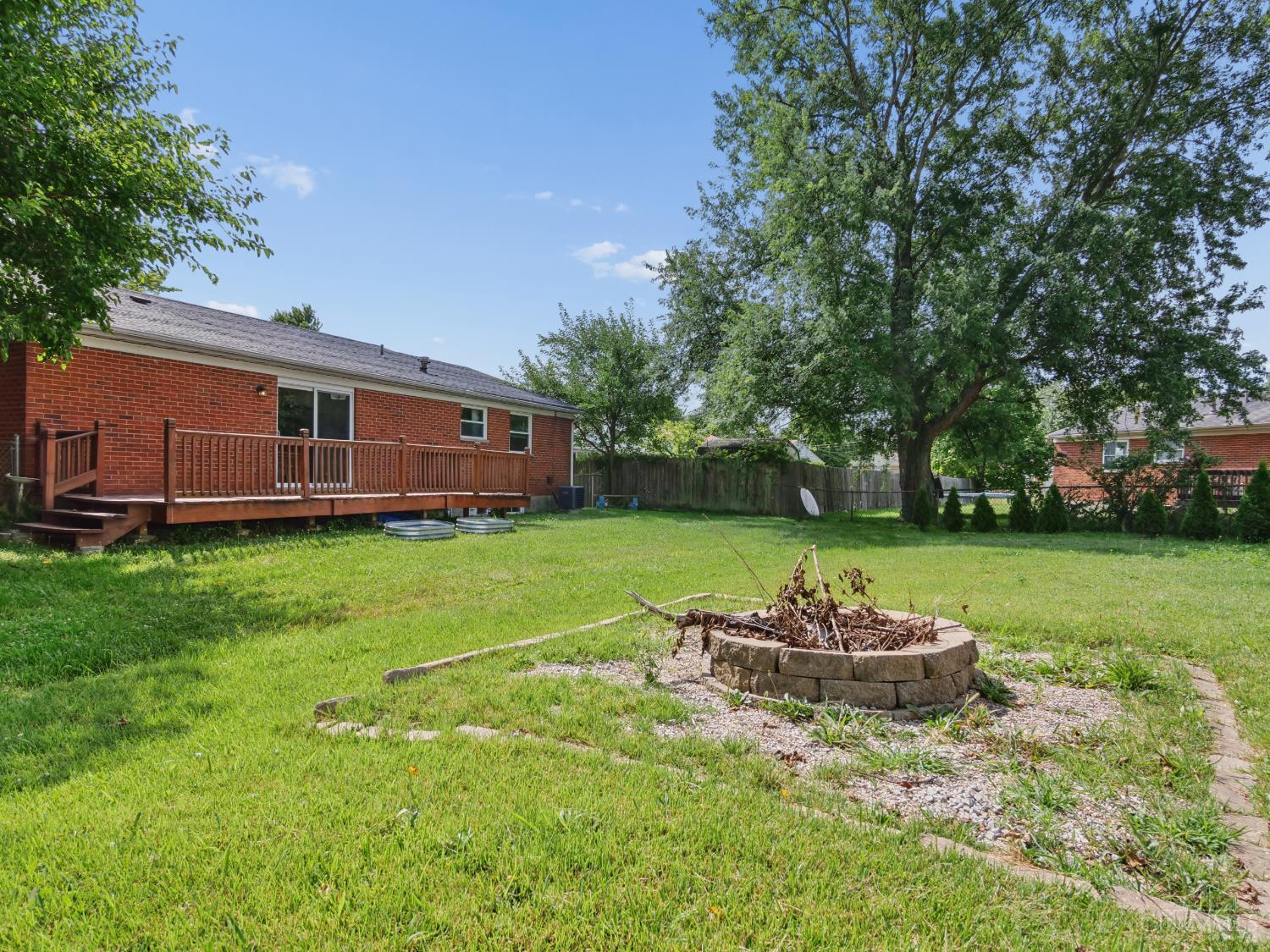 2716 Windon Drive