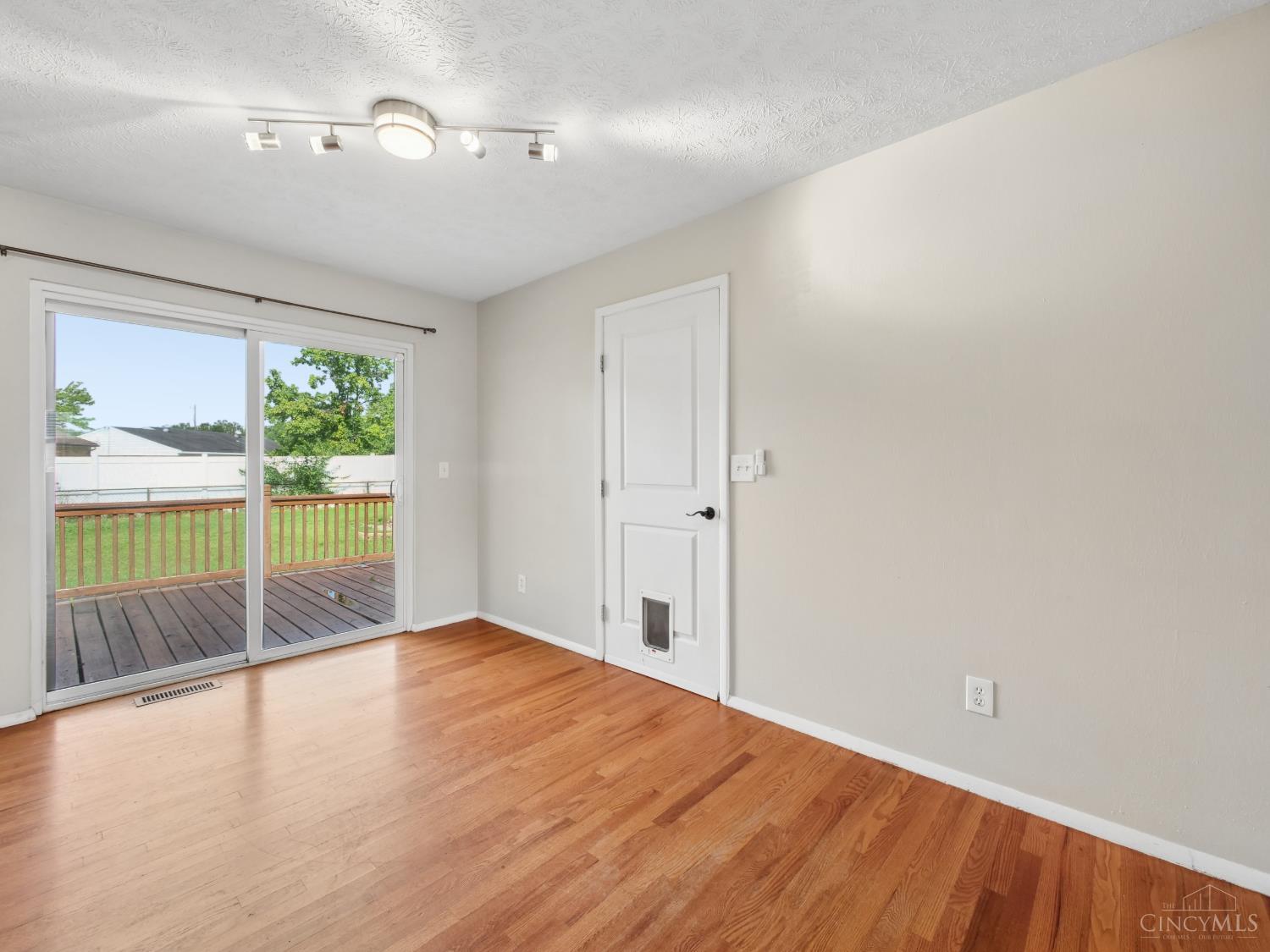 2716 Windon Drive
