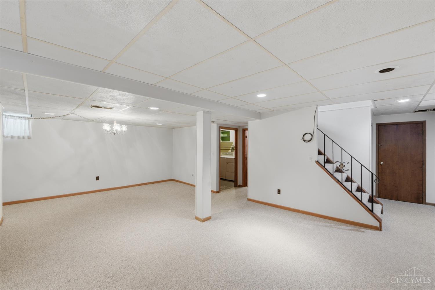 5551 Antoninus Drive