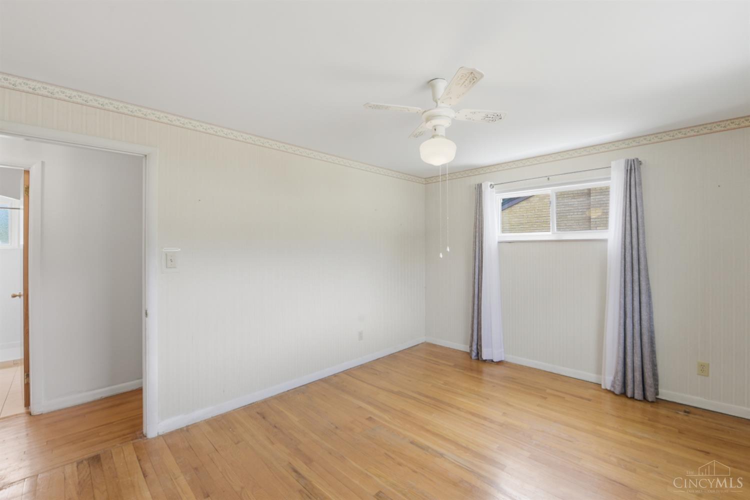5551 Antoninus Drive