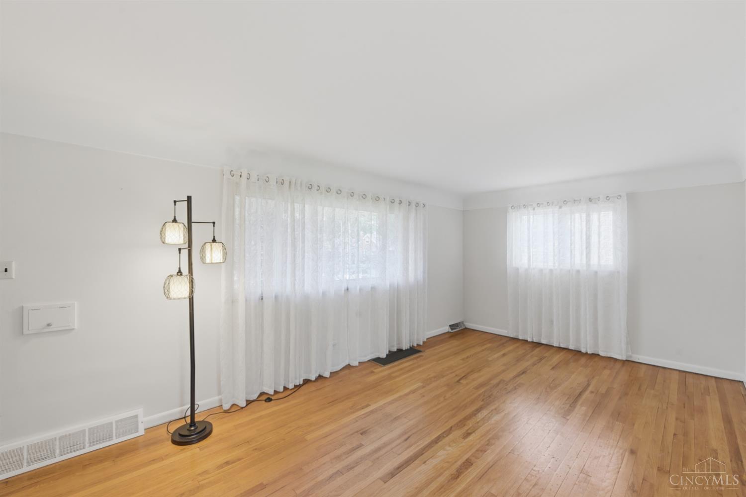 5551 Antoninus Drive
