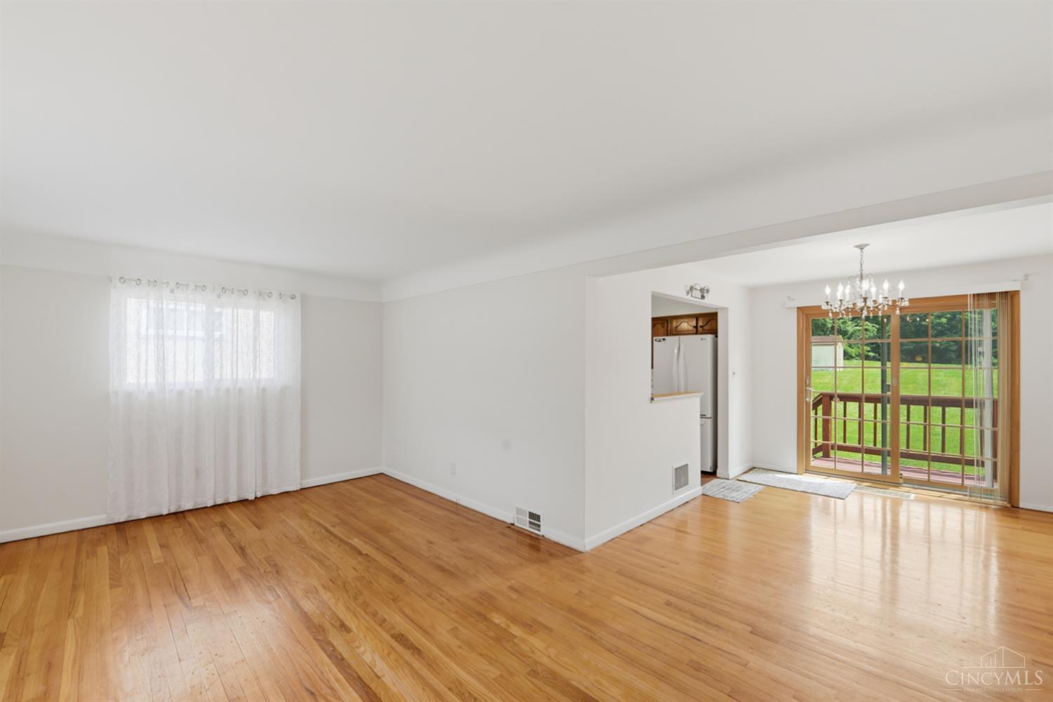 5551 Antoninus Drive