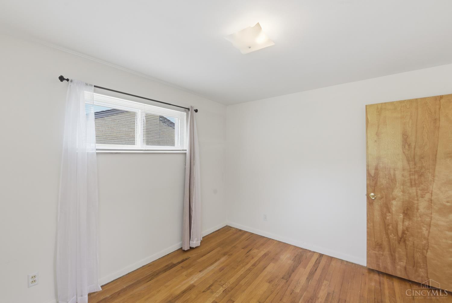 5551 Antoninus Drive