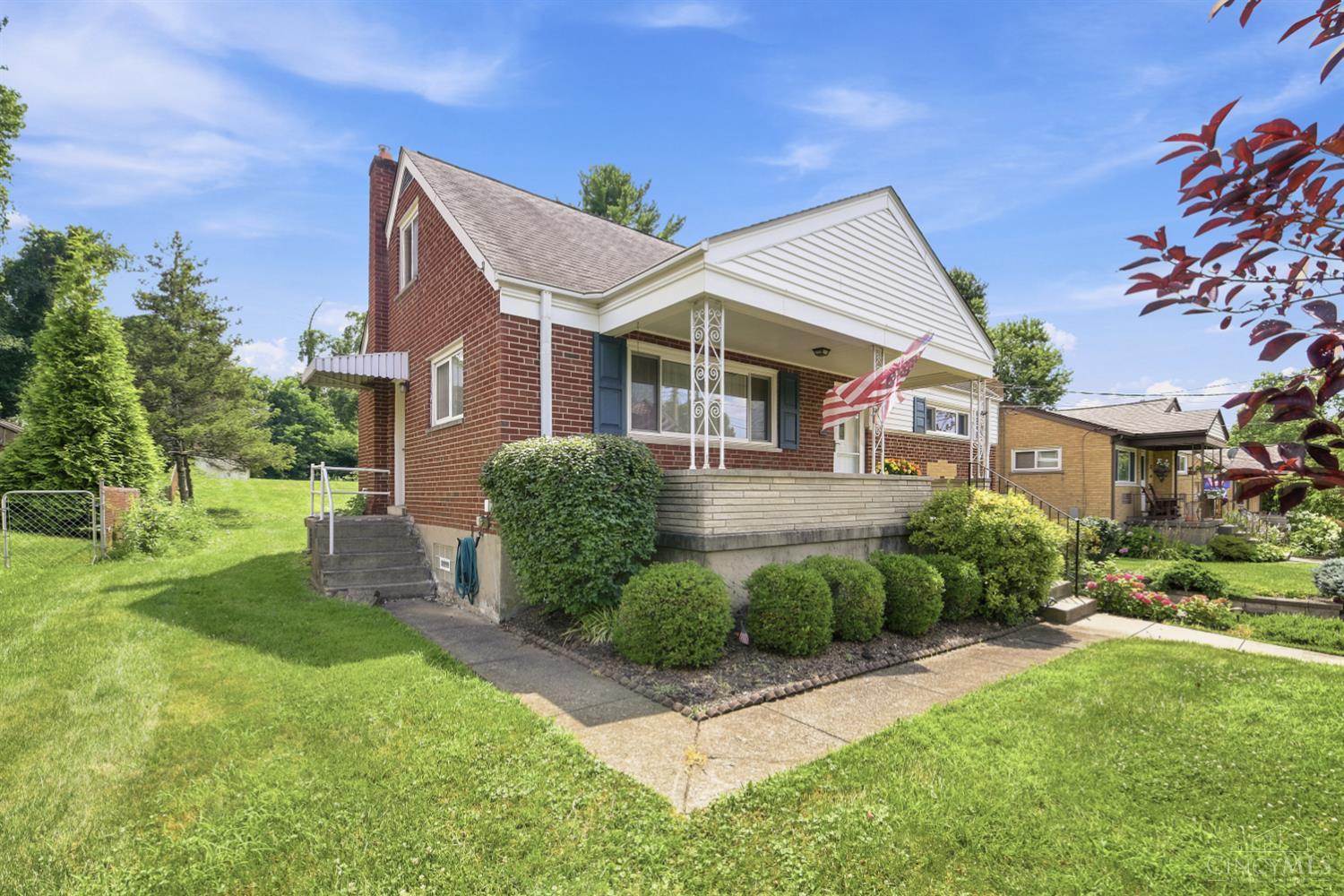 5551 Antoninus Drive