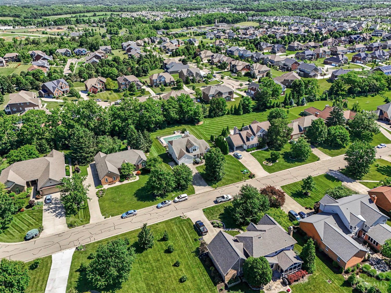 3416 Surrey Lane