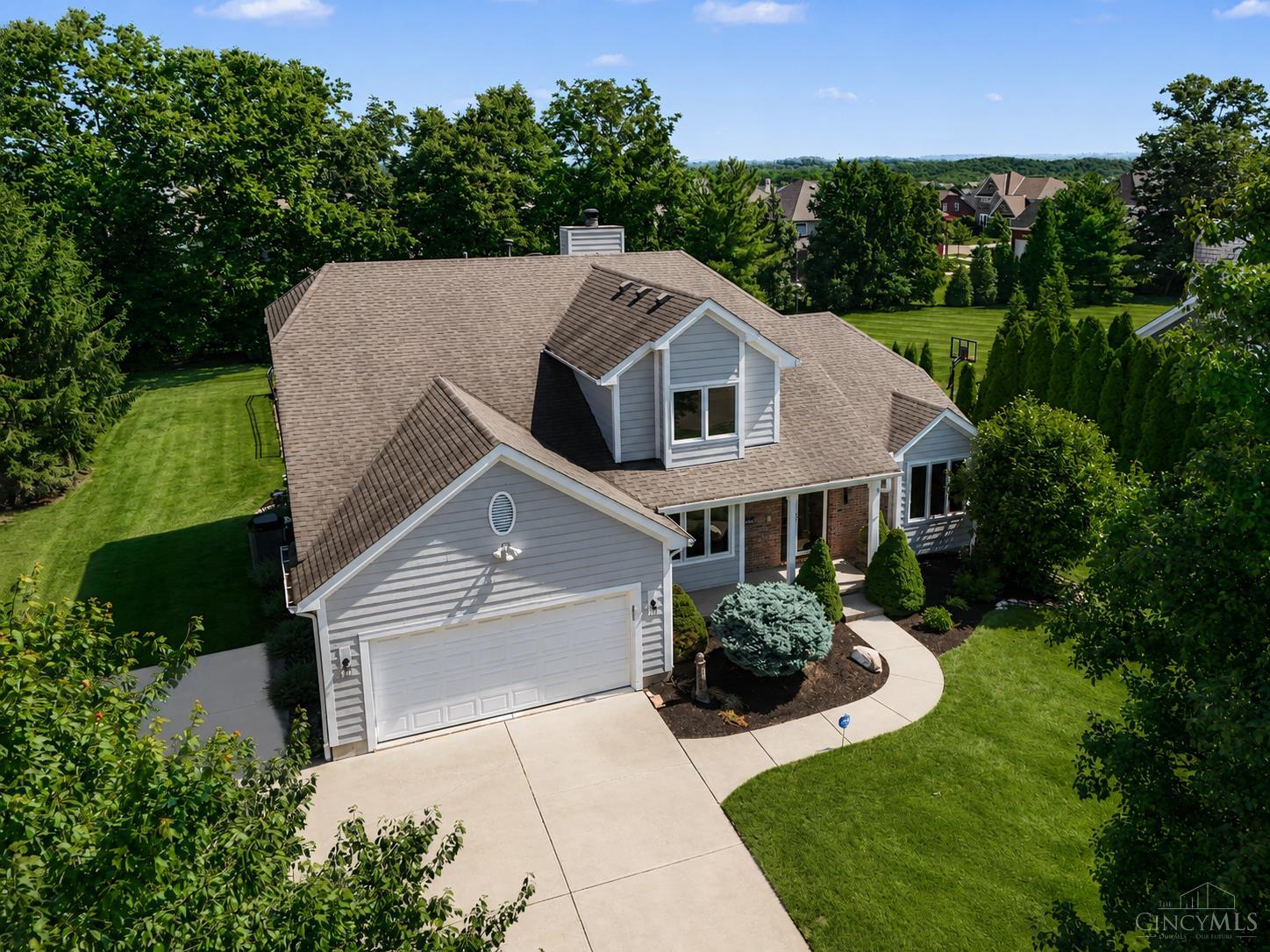 3416 Surrey Lane