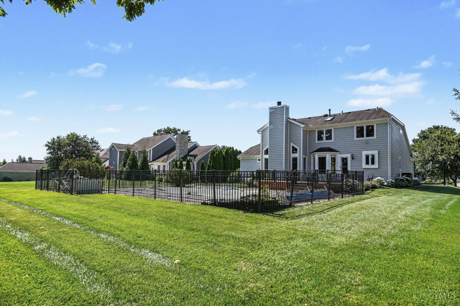 3416 Surrey Lane