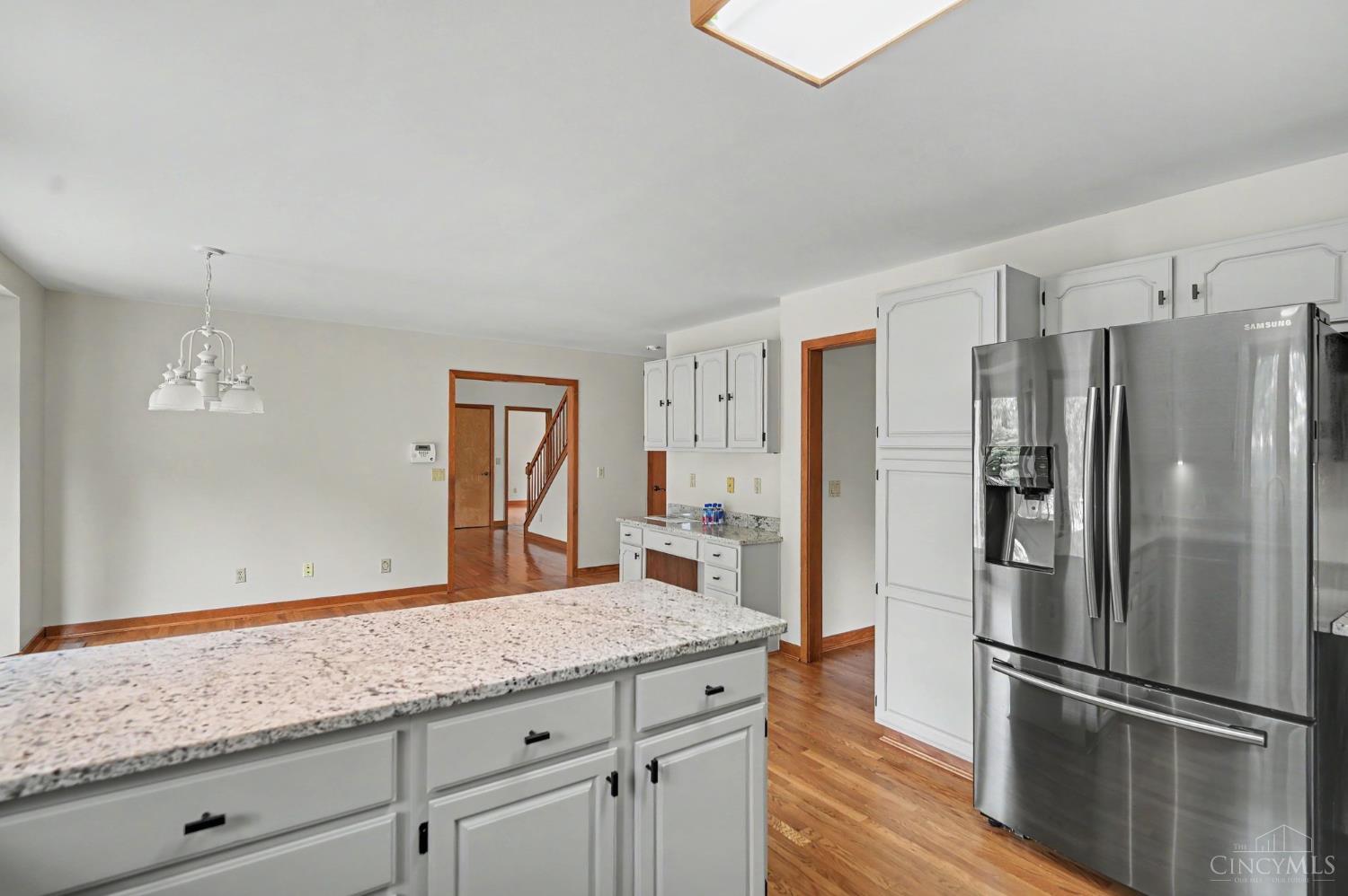 3416 Surrey Lane