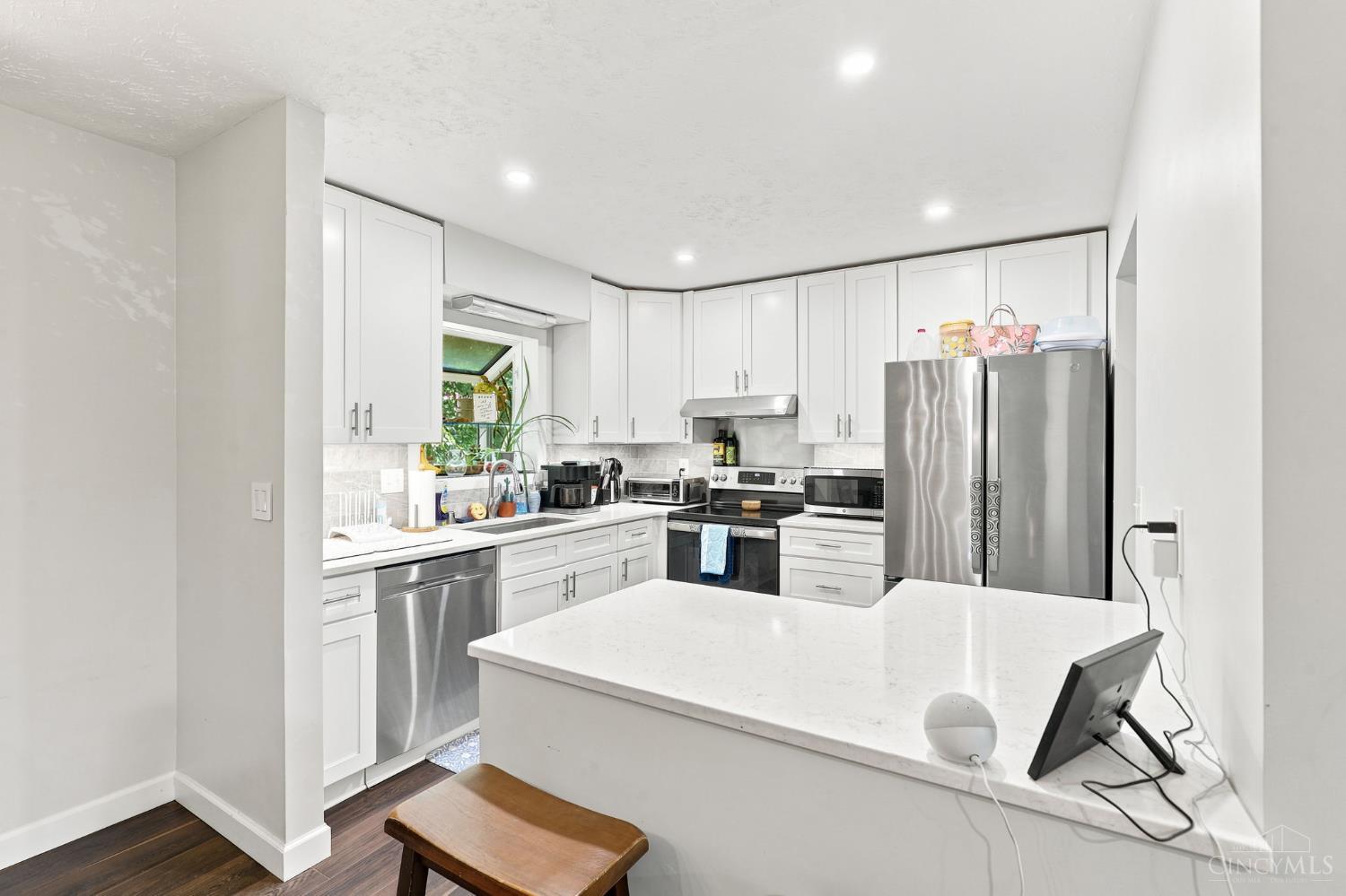 6017 Grist Mill Court