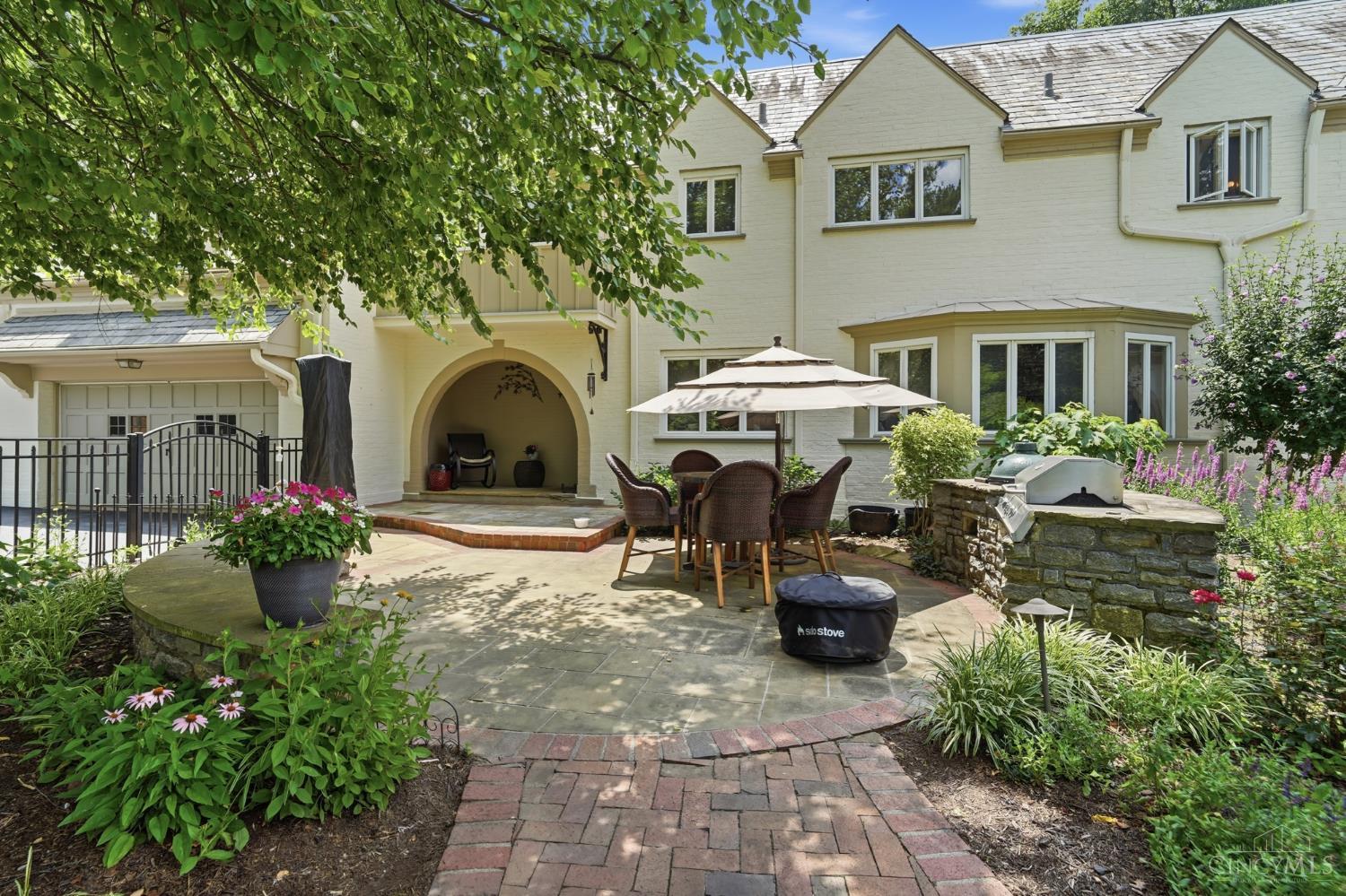 807 Birney Lane