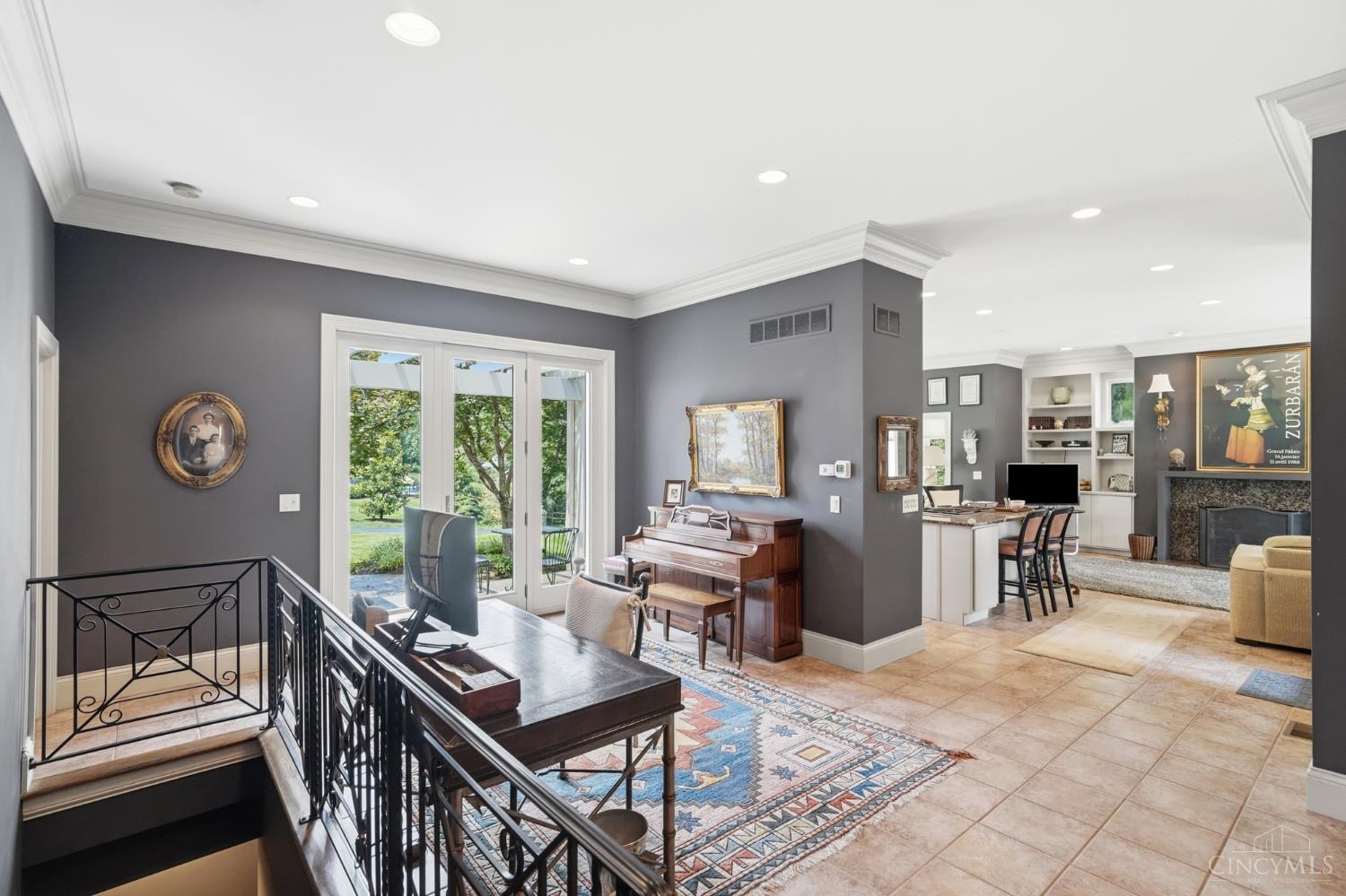 807 Birney Lane