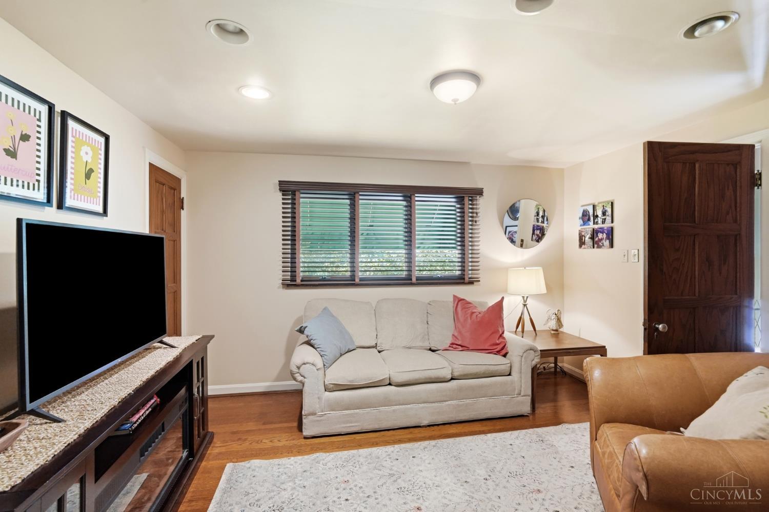 807 Birney Lane